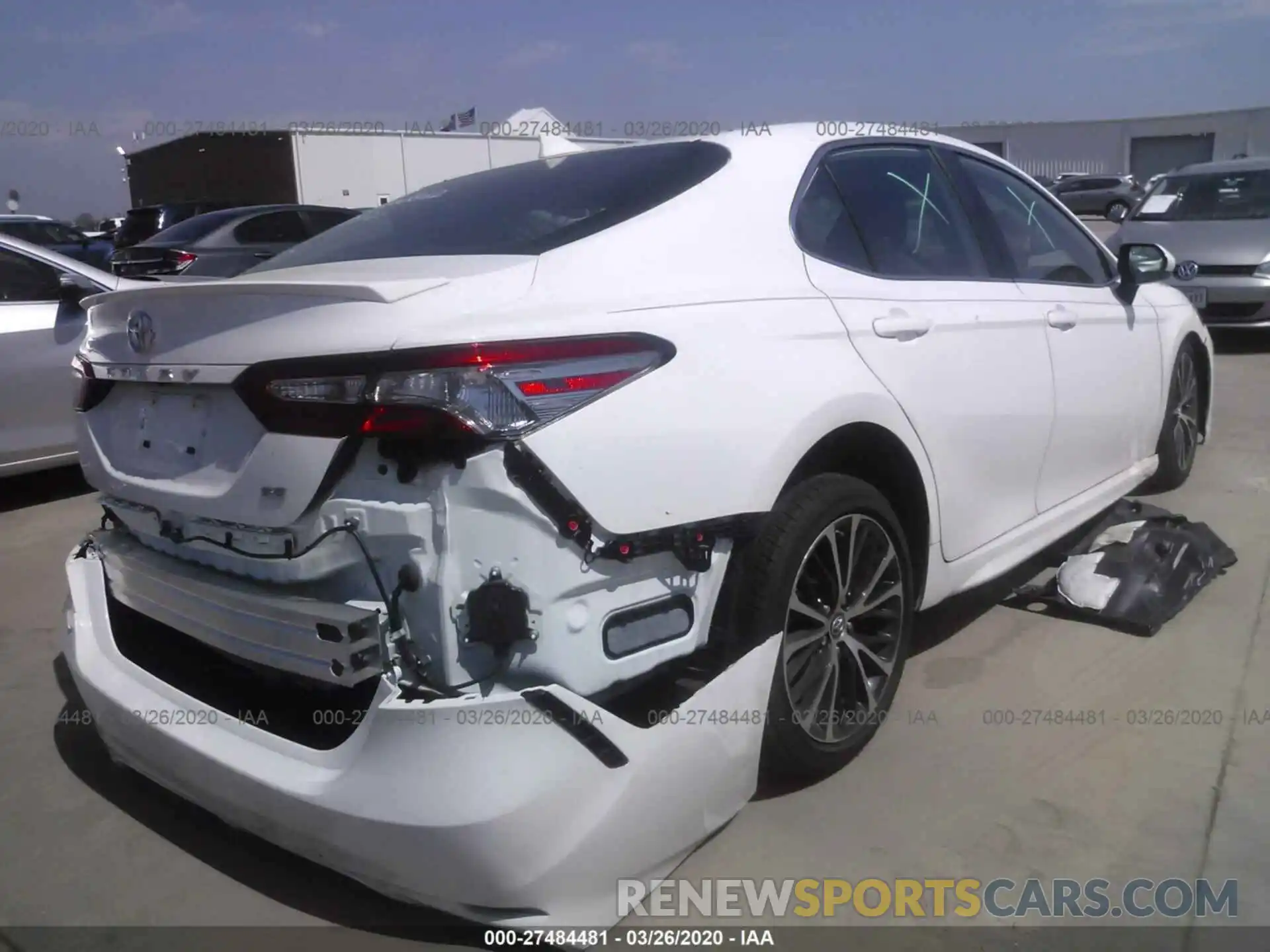 4 Photograph of a damaged car 4T1B11HK7KU254975 TOYOTA CAMRY 2019