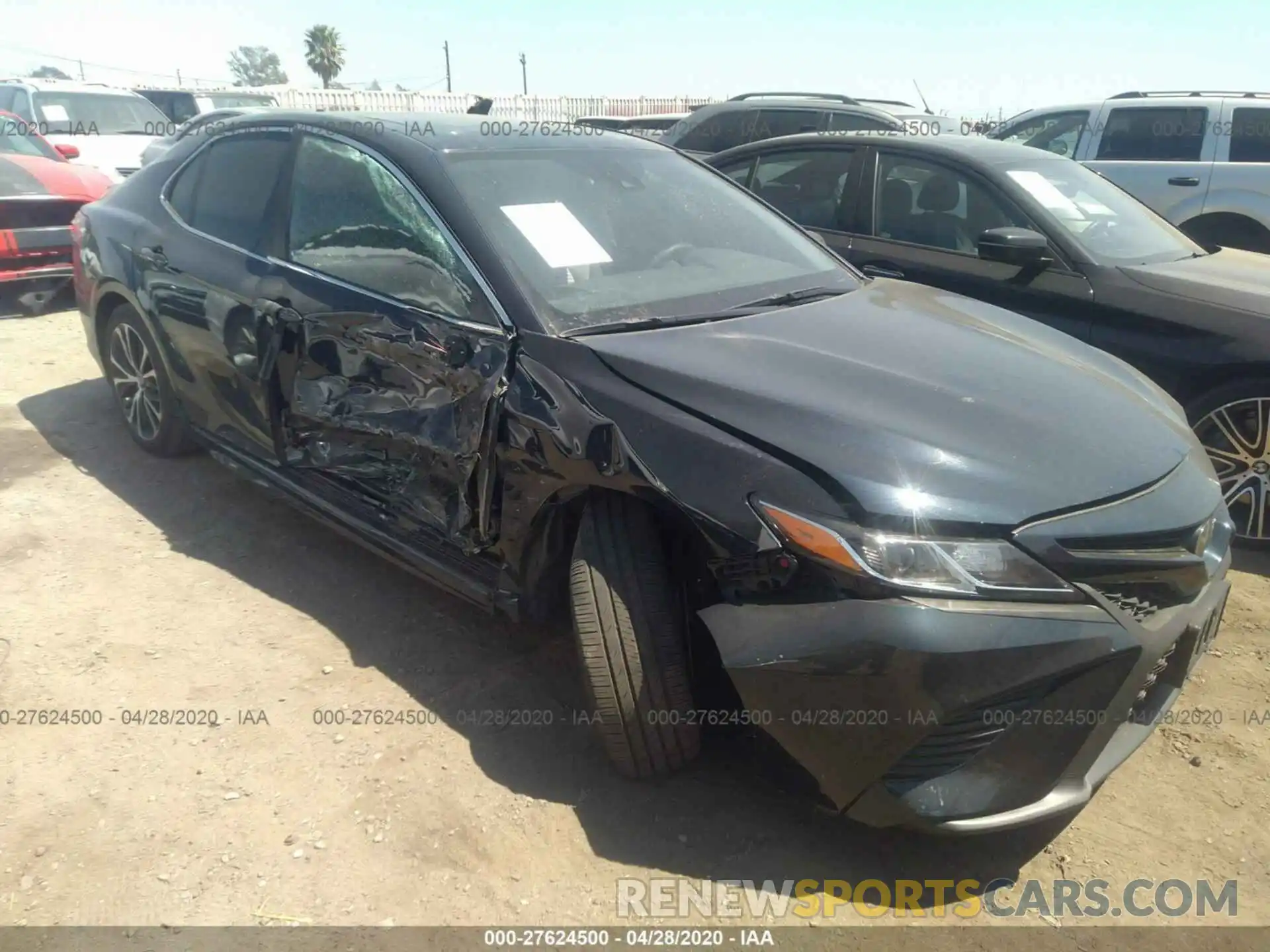 1 Photograph of a damaged car 4T1B11HK7KU255401 TOYOTA CAMRY 2019