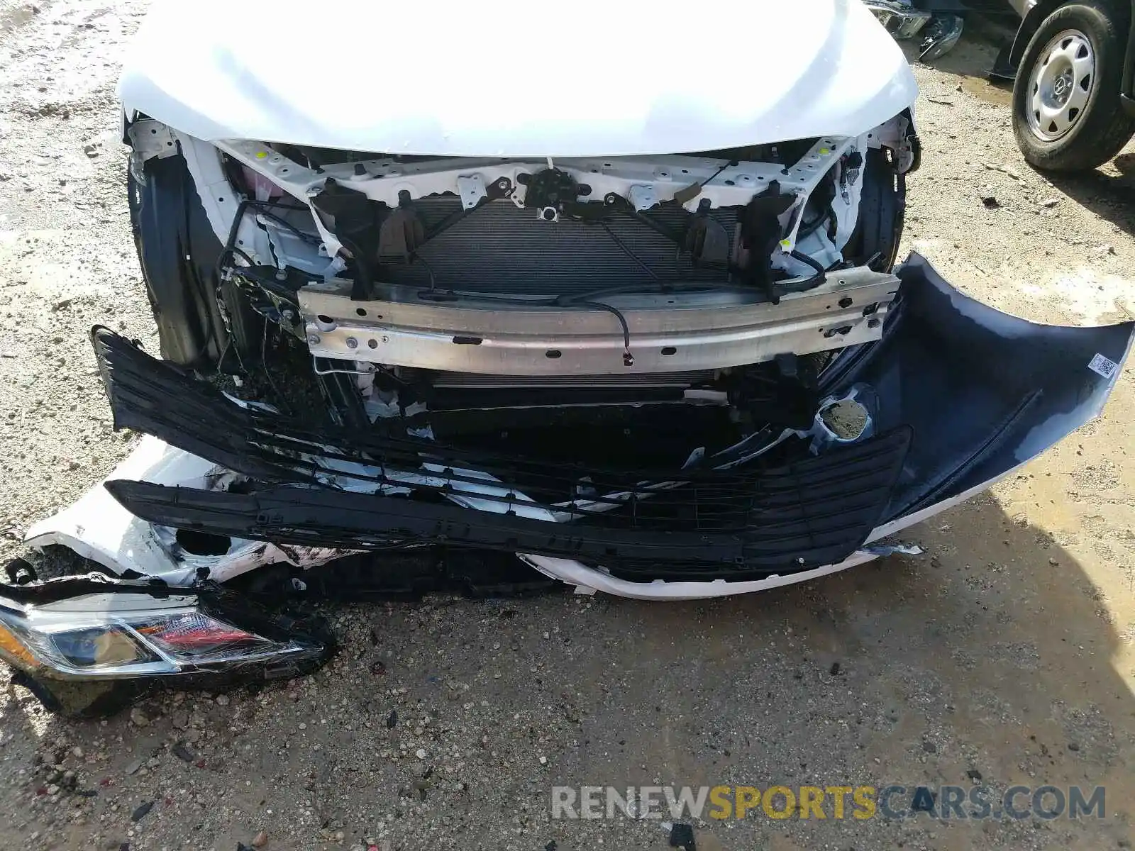 9 Photograph of a damaged car 4T1B11HK7KU256225 TOYOTA CAMRY 2019