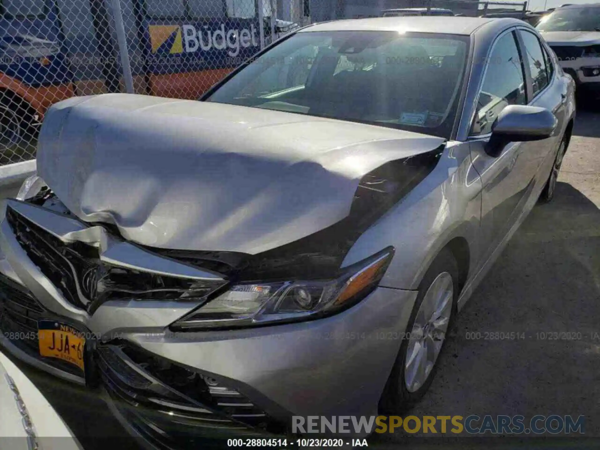 17 Photograph of a damaged car 4T1B11HK7KU256578 TOYOTA CAMRY 2019