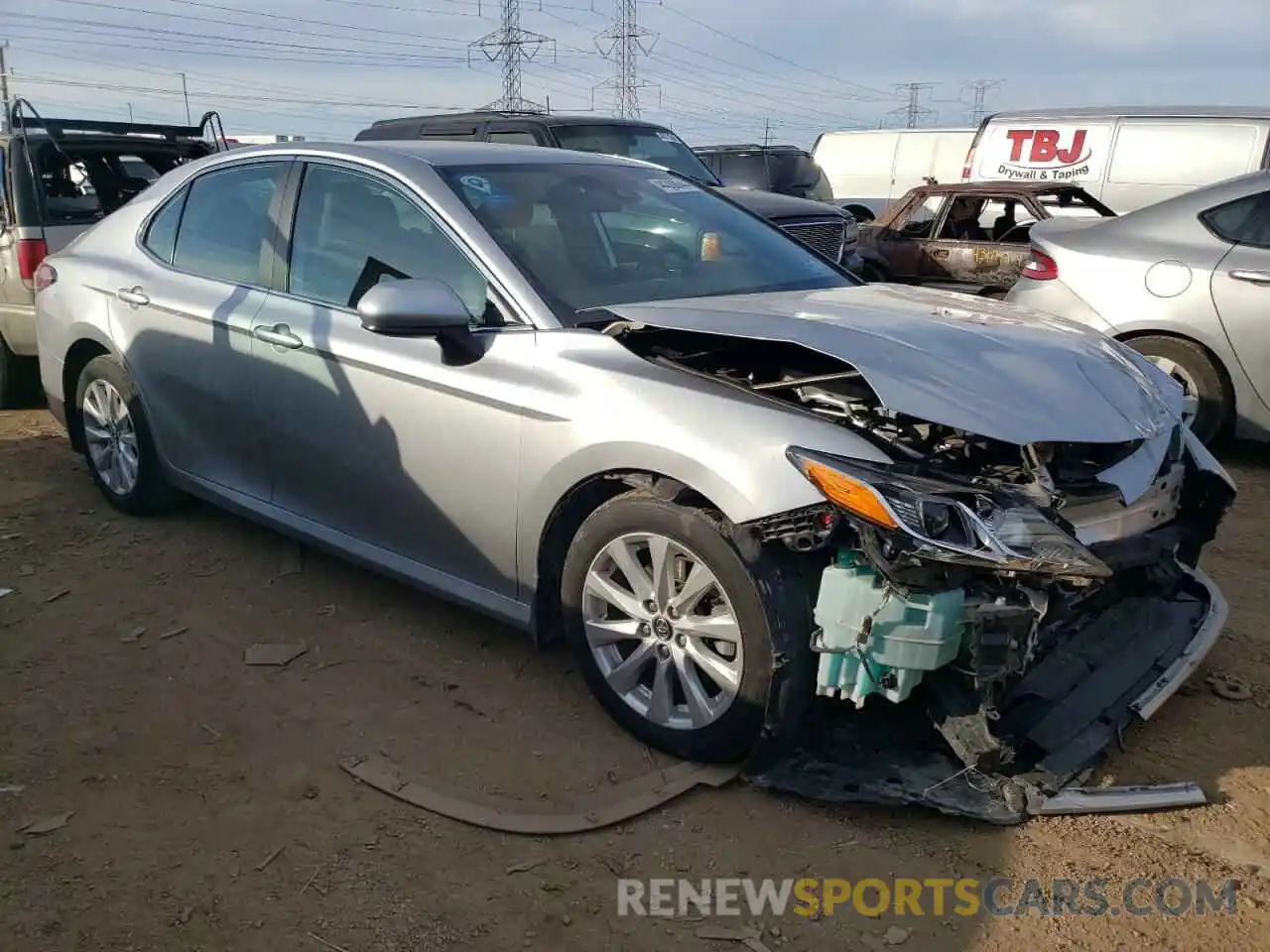 4 Photograph of a damaged car 4T1B11HK7KU258119 TOYOTA CAMRY 2019