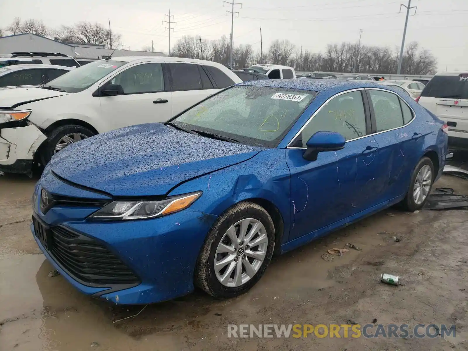 2 Photograph of a damaged car 4T1B11HK7KU259934 TOYOTA CAMRY 2019