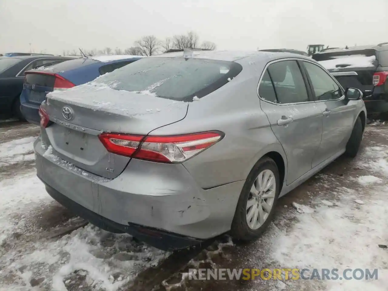 4 Фотография поврежденного автомобиля 4T1B11HK7KU261277 TOYOTA CAMRY 2019