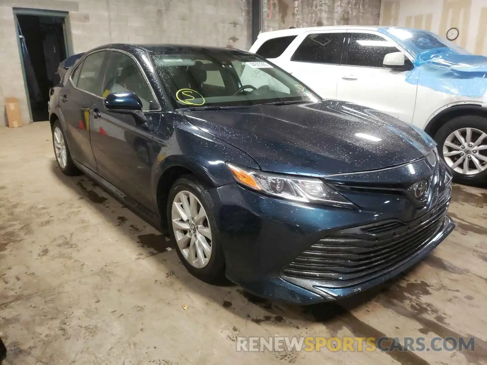 1 Photograph of a damaged car 4T1B11HK7KU261490 TOYOTA CAMRY 2019