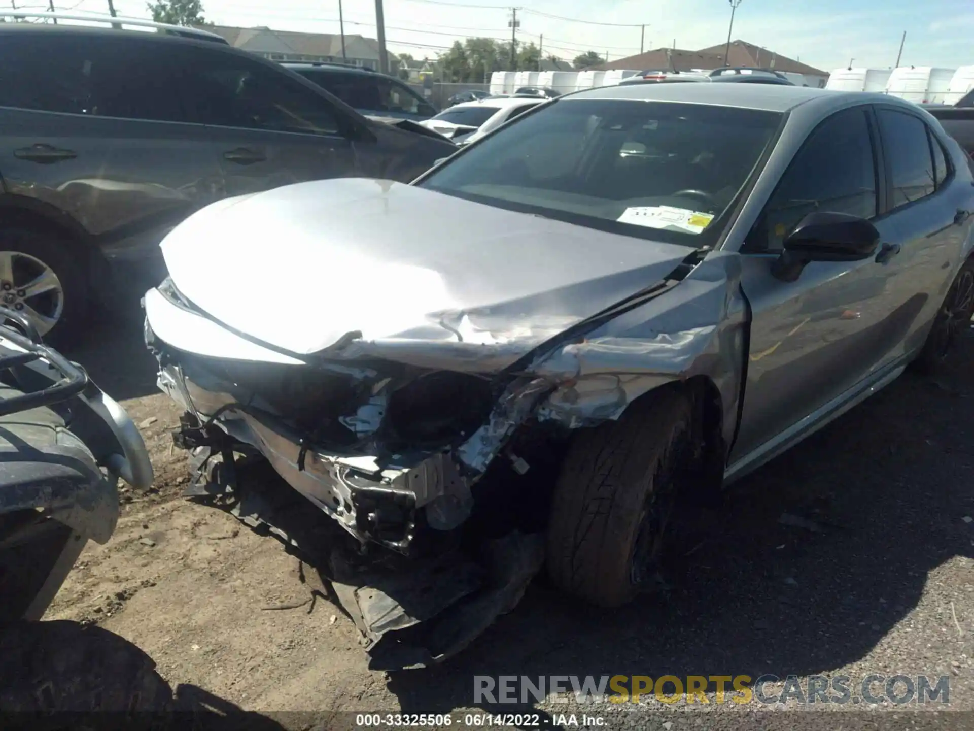 2 Photograph of a damaged car 4T1B11HK7KU263577 TOYOTA CAMRY 2019