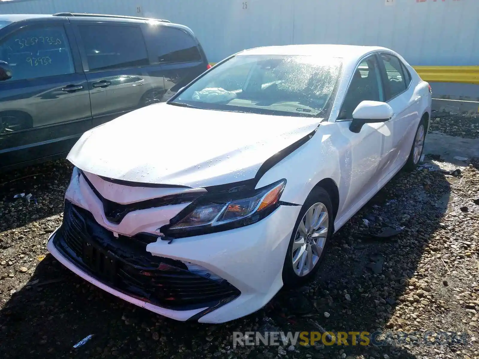 2 Photograph of a damaged car 4T1B11HK7KU264664 TOYOTA CAMRY 2019