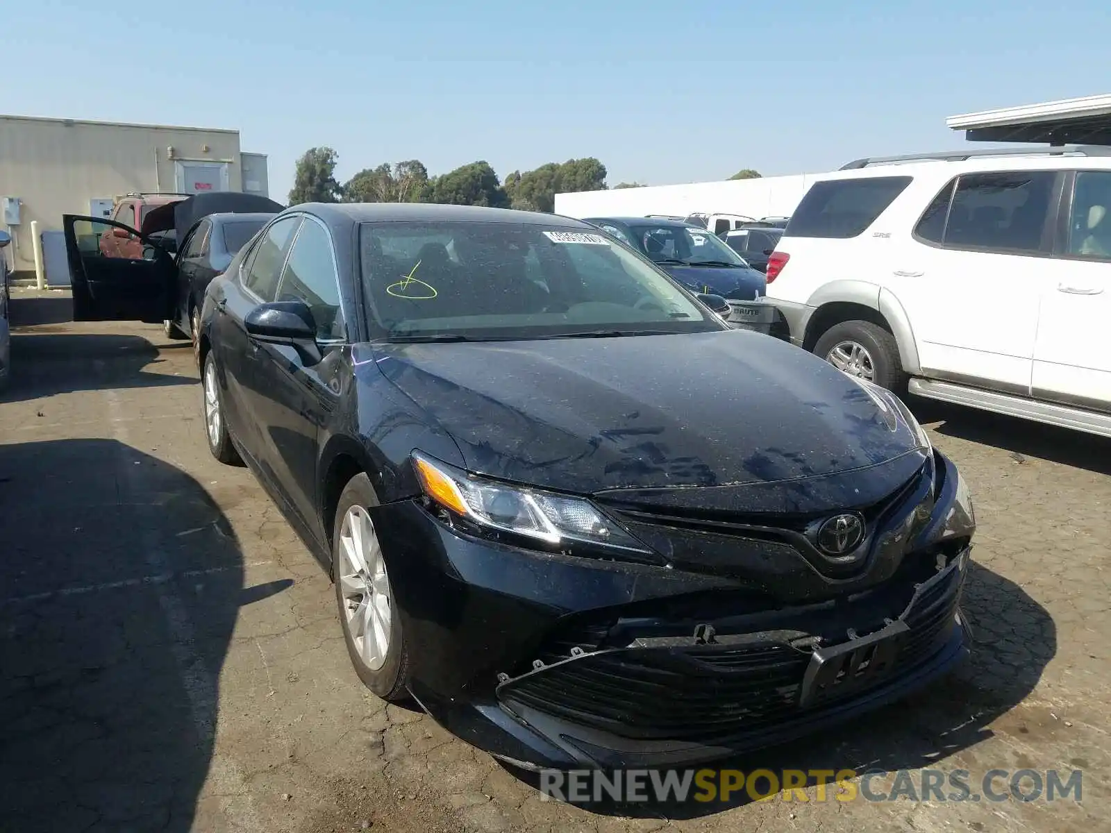 1 Photograph of a damaged car 4T1B11HK7KU265006 TOYOTA CAMRY 2019