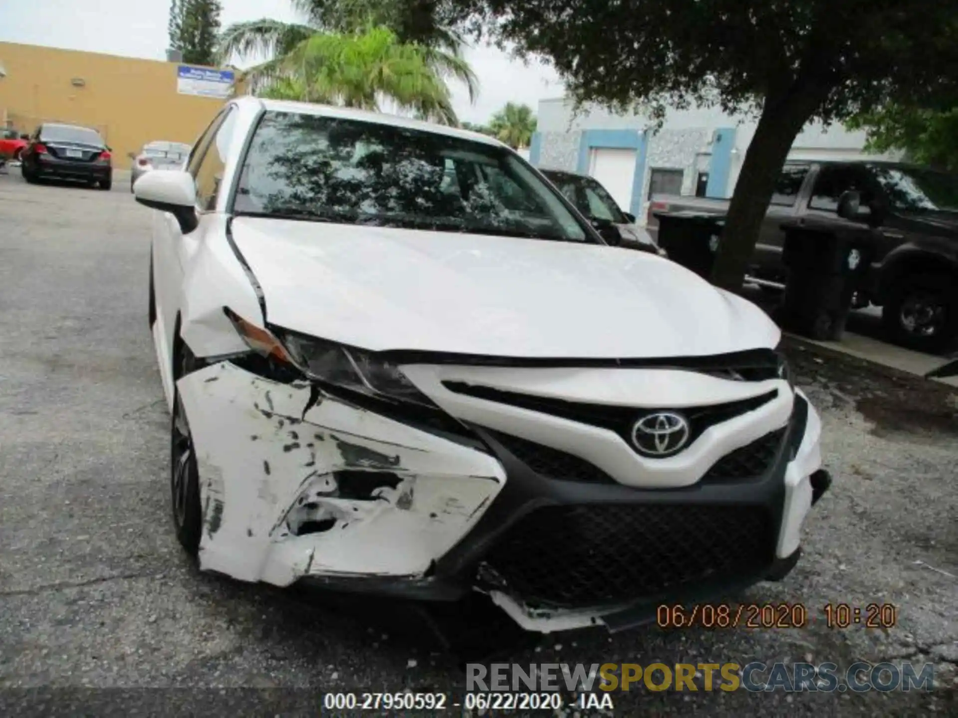 1 Photograph of a damaged car 4T1B11HK7KU266169 TOYOTA CAMRY 2019