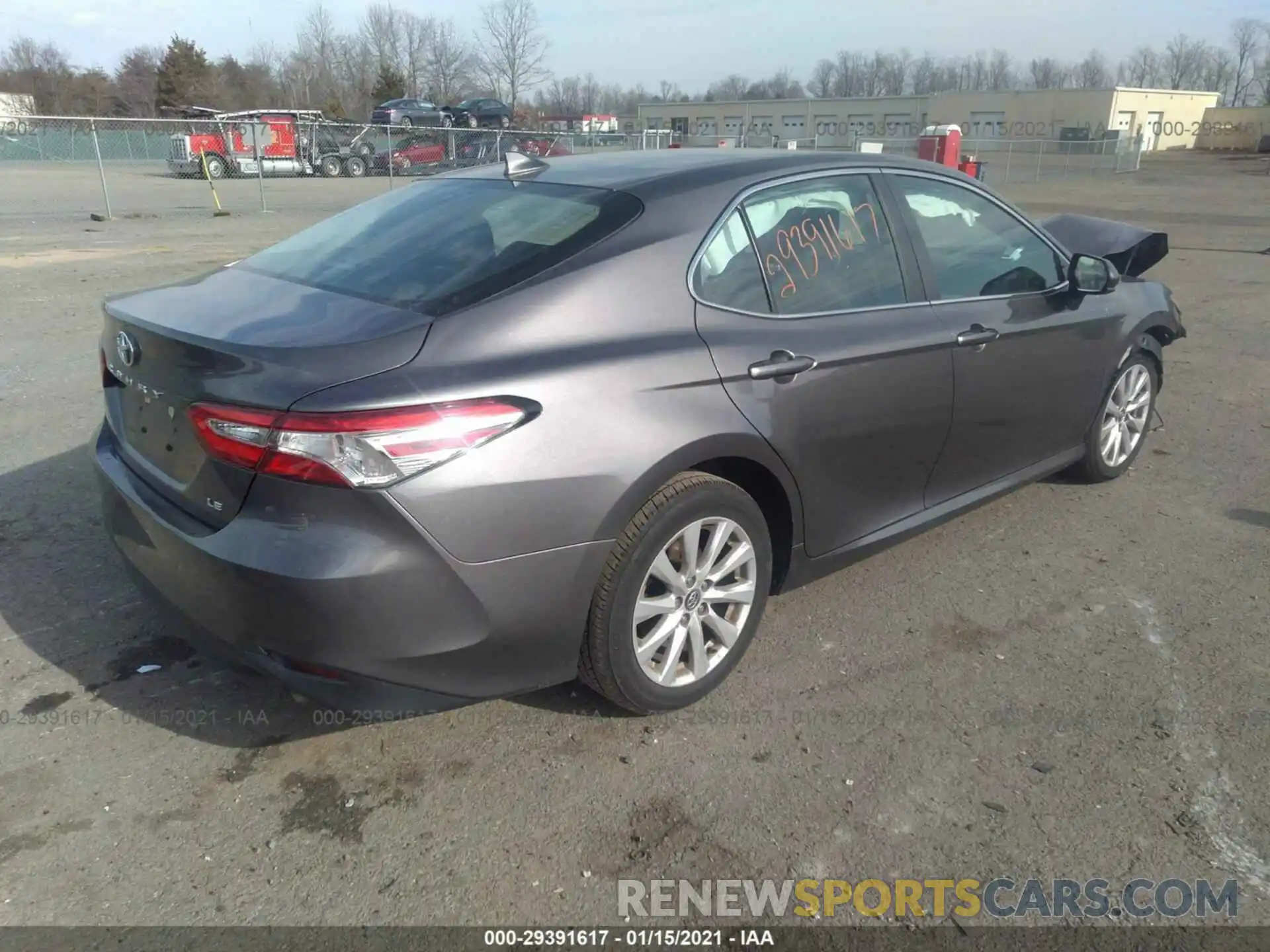 4 Photograph of a damaged car 4T1B11HK7KU266334 TOYOTA CAMRY 2019