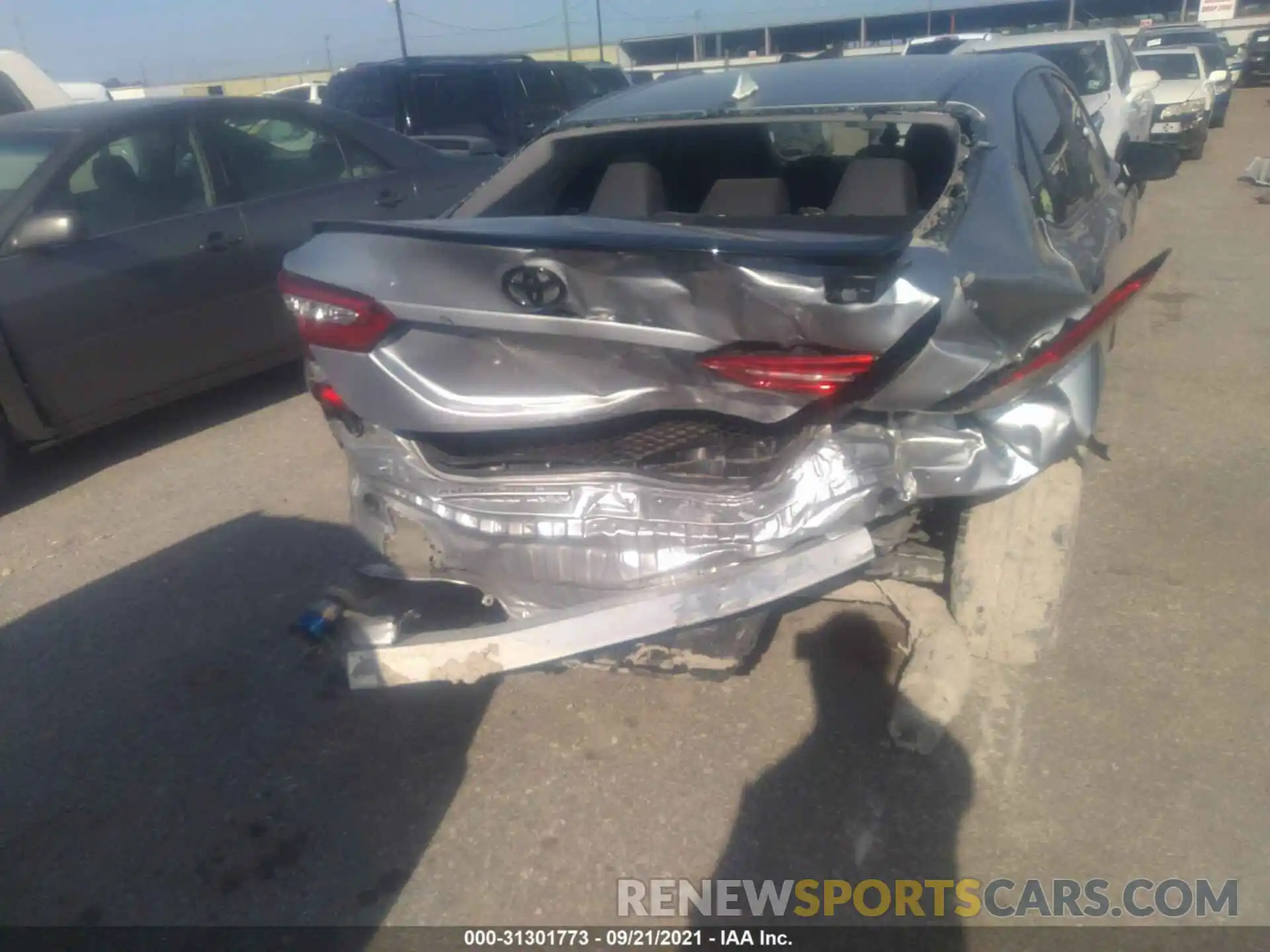 6 Photograph of a damaged car 4T1B11HK7KU268763 TOYOTA CAMRY 2019