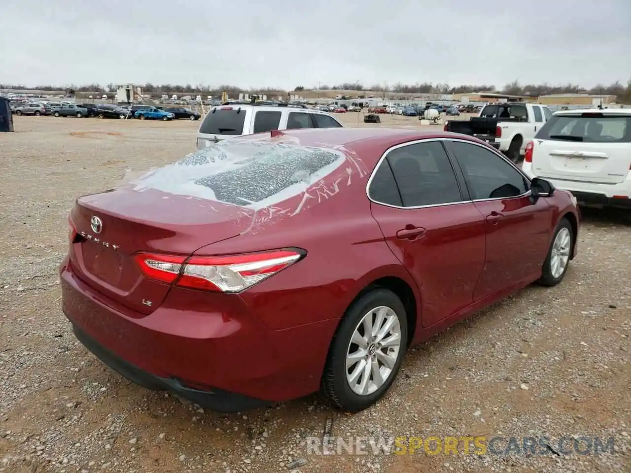 4 Photograph of a damaged car 4T1B11HK7KU269069 TOYOTA CAMRY 2019