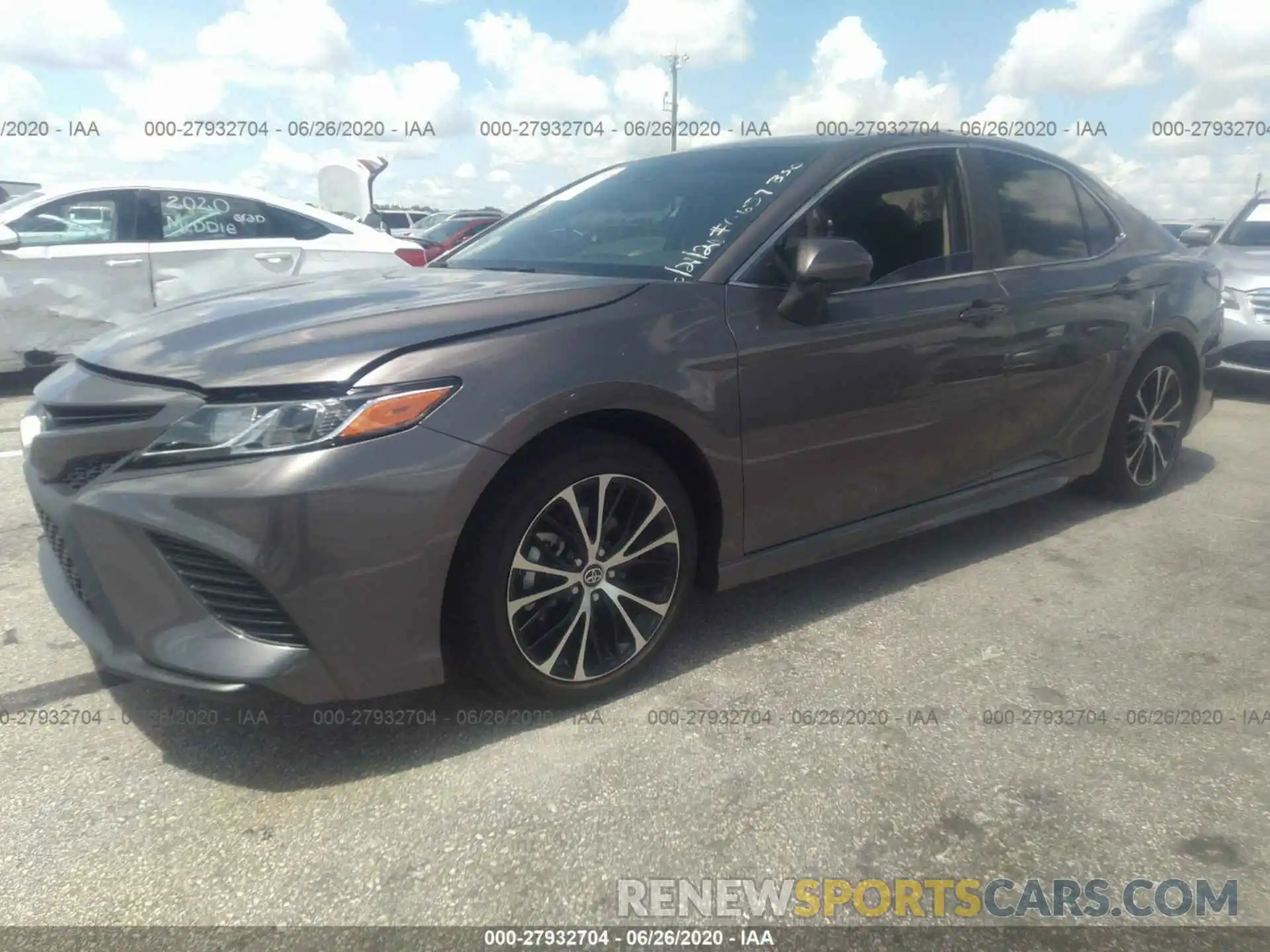 2 Photograph of a damaged car 4T1B11HK7KU270657 TOYOTA CAMRY 2019