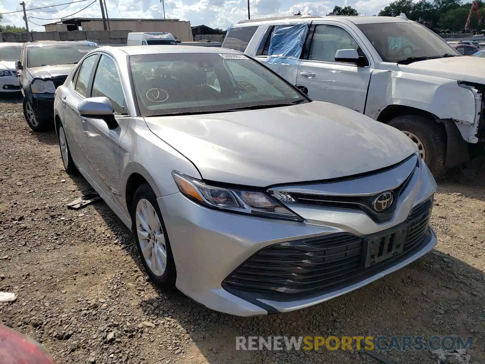 1 Photograph of a damaged car 4T1B11HK7KU270948 TOYOTA CAMRY 2019