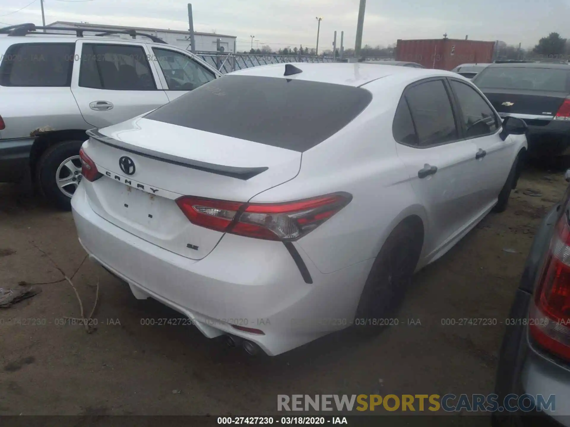 4 Фотография поврежденного автомобиля 4T1B11HK7KU271257 TOYOTA CAMRY 2019