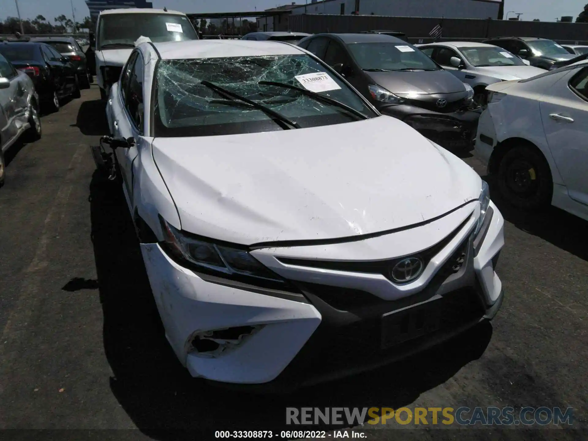 6 Photograph of a damaged car 4T1B11HK7KU271369 TOYOTA CAMRY 2019