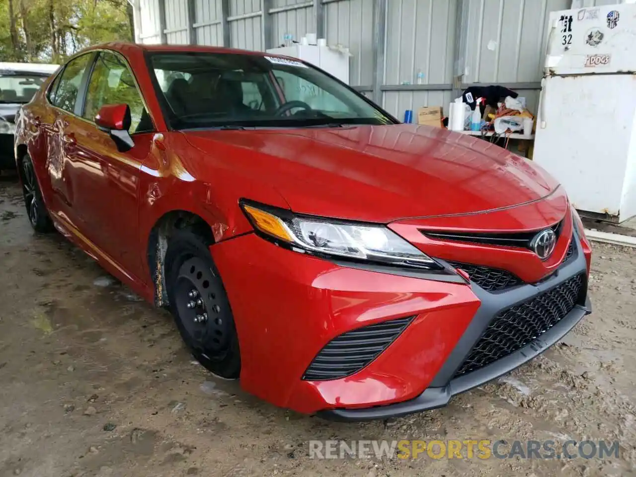 1 Photograph of a damaged car 4T1B11HK7KU272098 TOYOTA CAMRY 2019