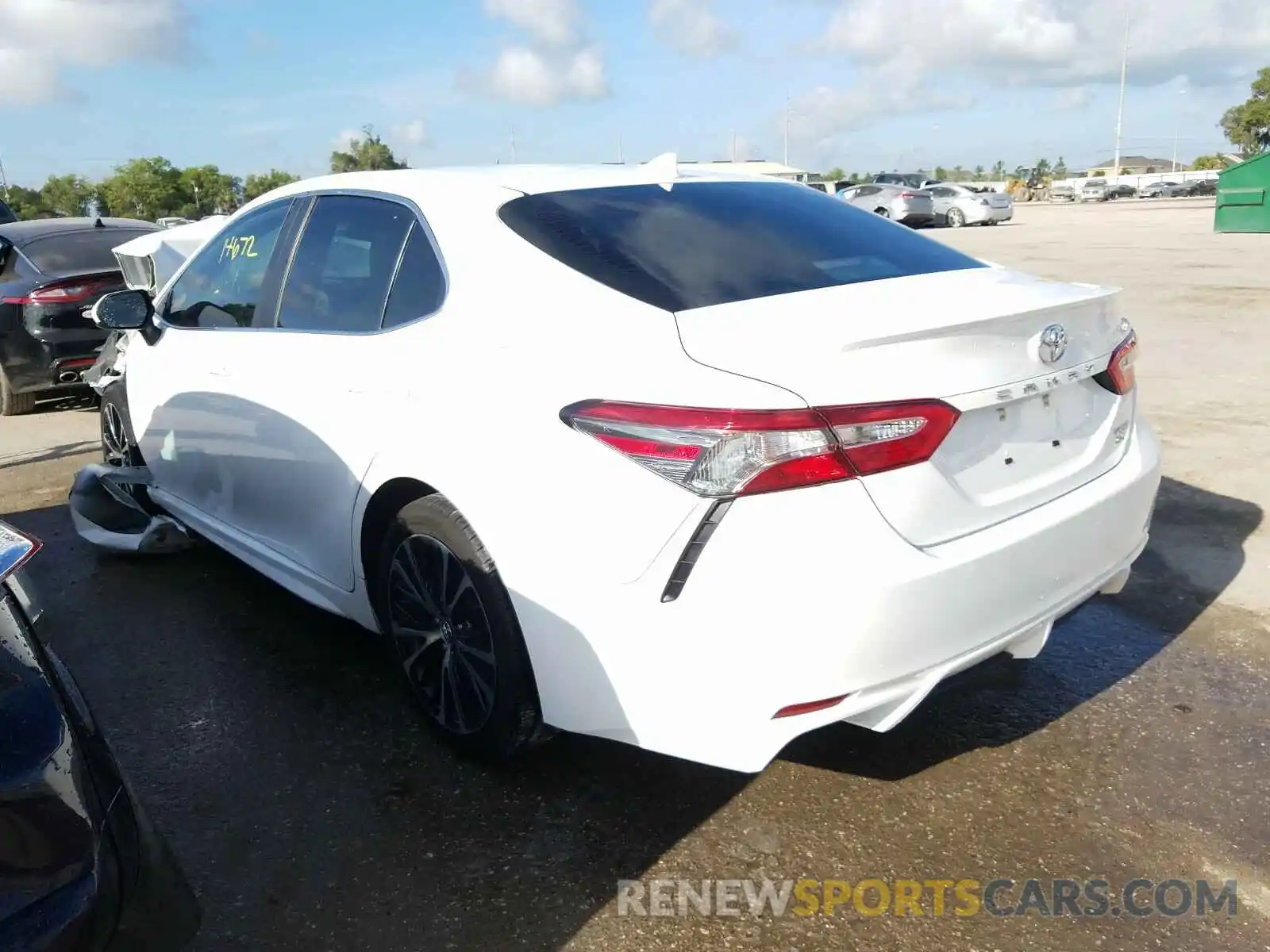 3 Photograph of a damaged car 4T1B11HK7KU275101 TOYOTA CAMRY 2019