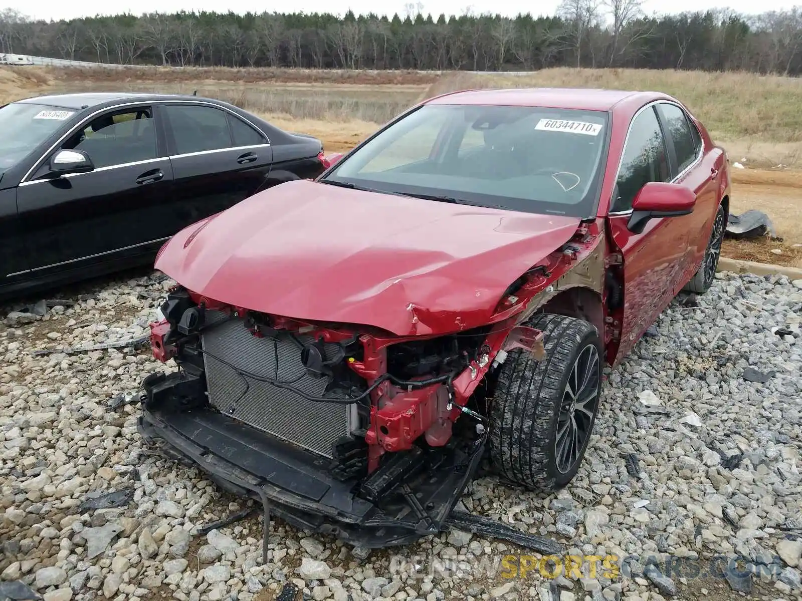2 Photograph of a damaged car 4T1B11HK7KU275406 TOYOTA CAMRY 2019
