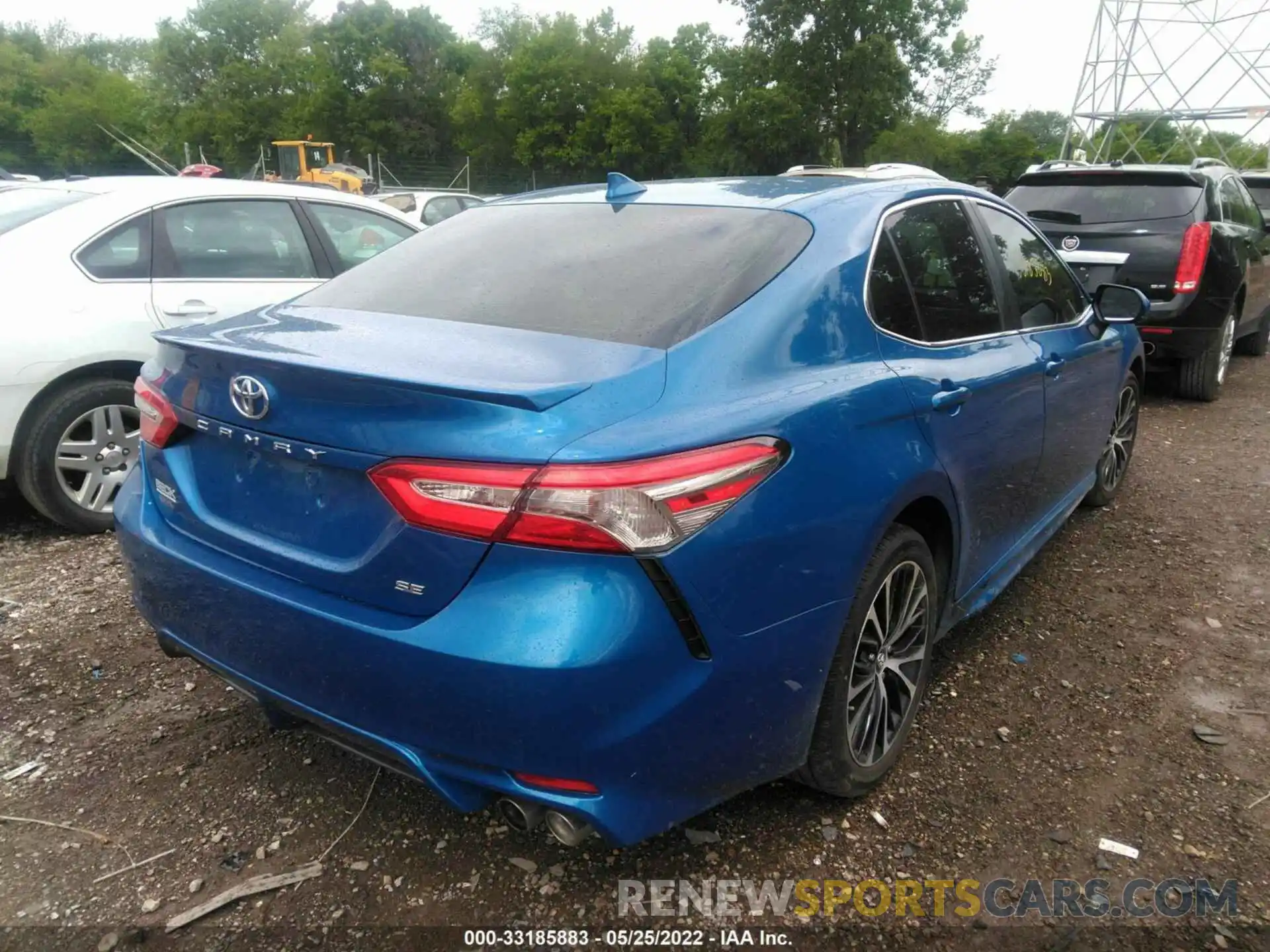 4 Photograph of a damaged car 4T1B11HK7KU276815 TOYOTA CAMRY 2019