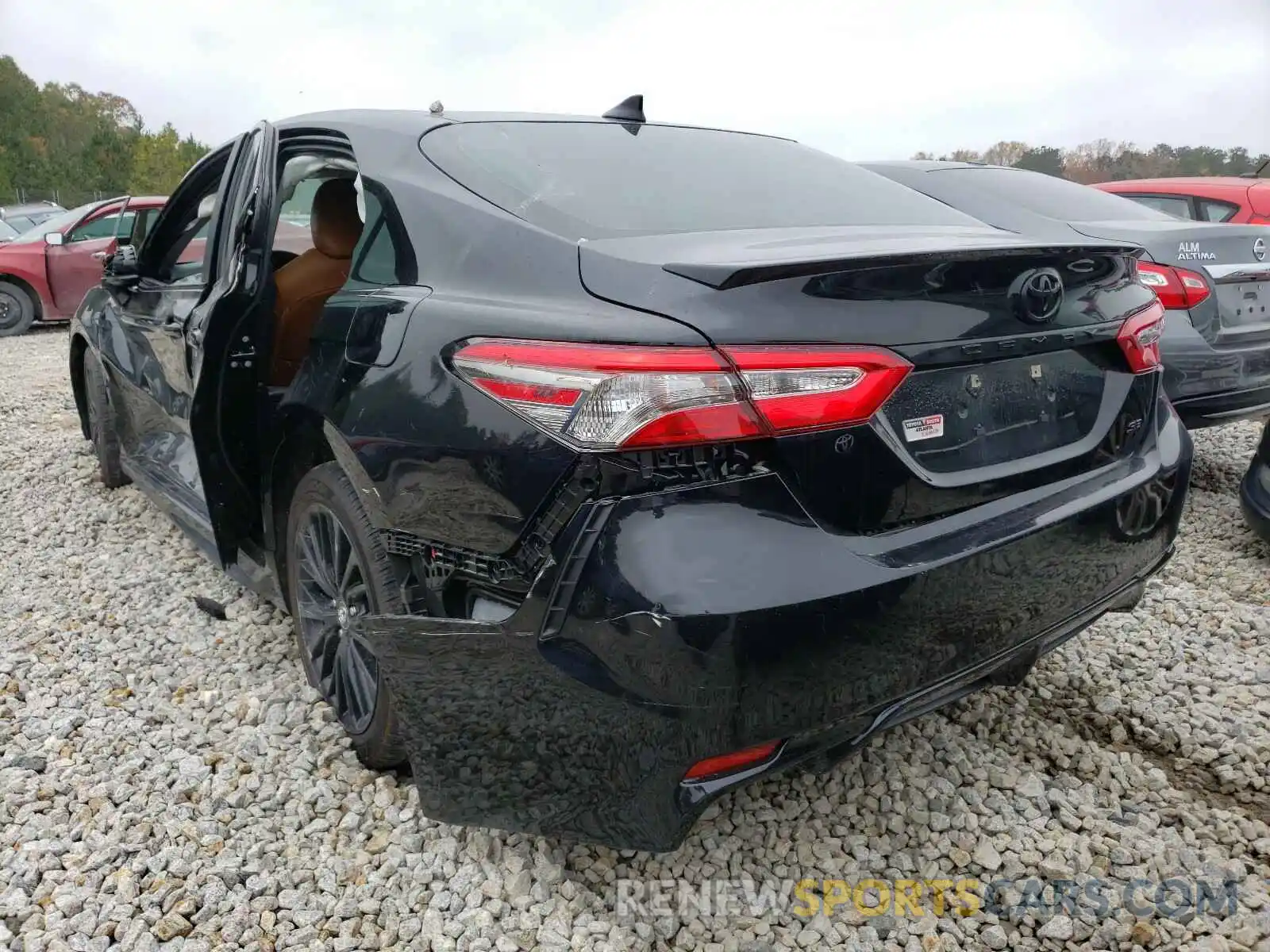 3 Photograph of a damaged car 4T1B11HK7KU277074 TOYOTA CAMRY 2019