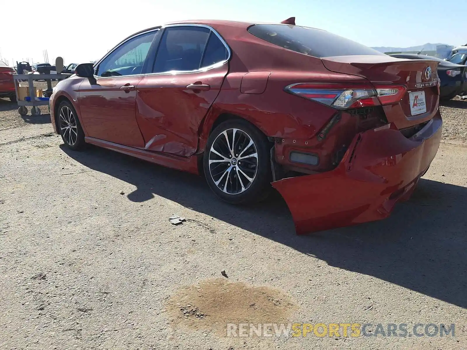 3 Photograph of a damaged car 4T1B11HK7KU277527 TOYOTA CAMRY 2019