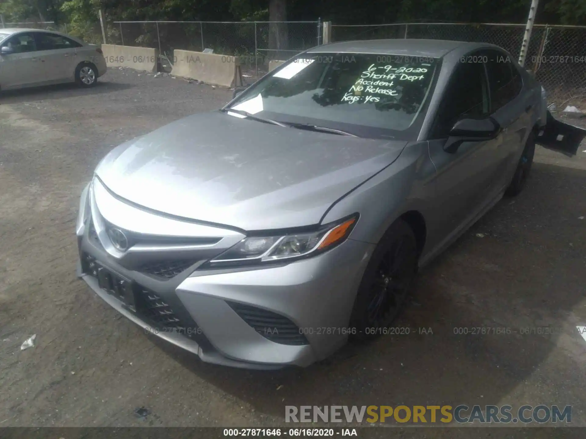 2 Photograph of a damaged car 4T1B11HK7KU279925 TOYOTA CAMRY 2019