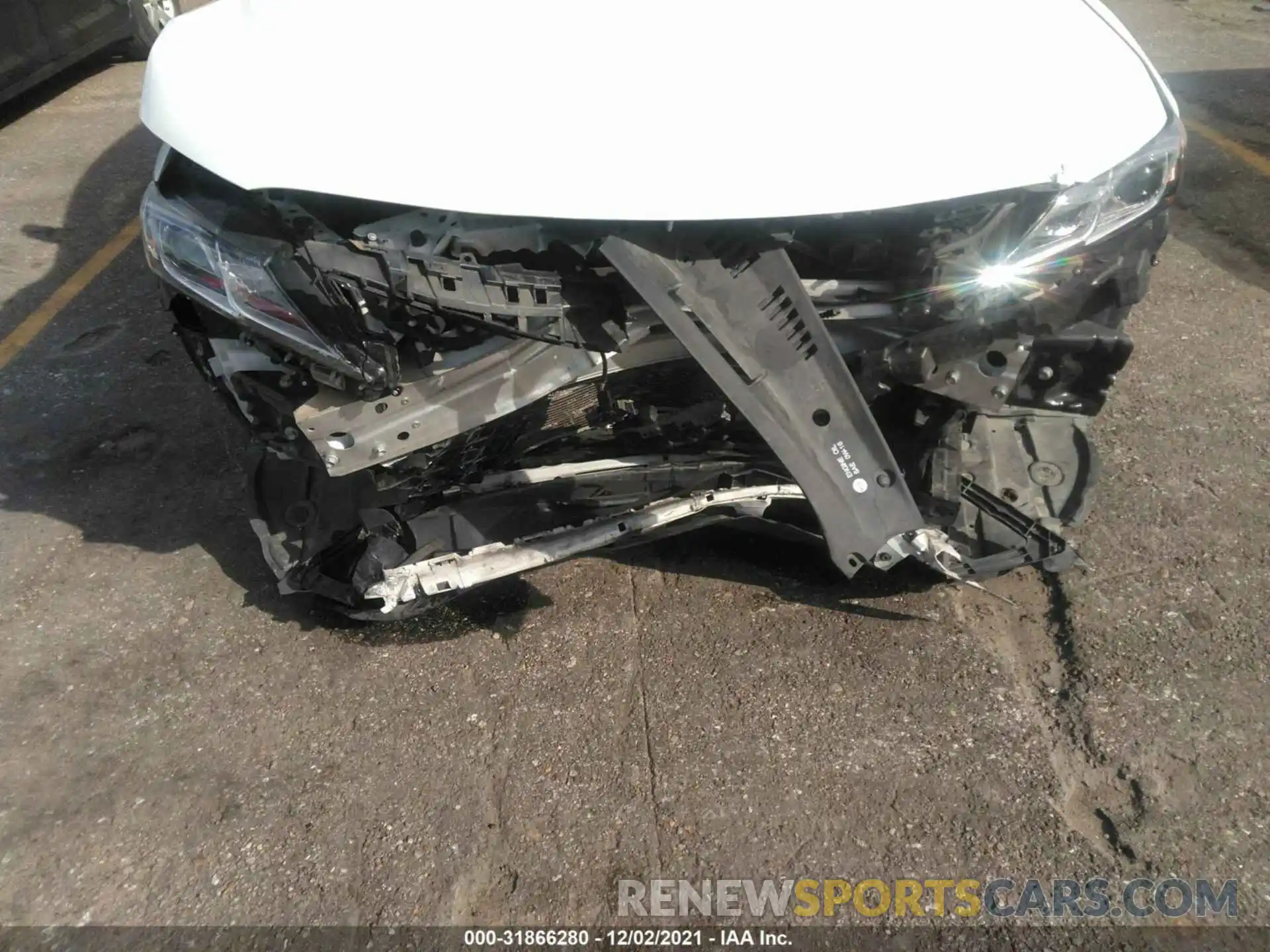 6 Photograph of a damaged car 4T1B11HK7KU280363 TOYOTA CAMRY 2019