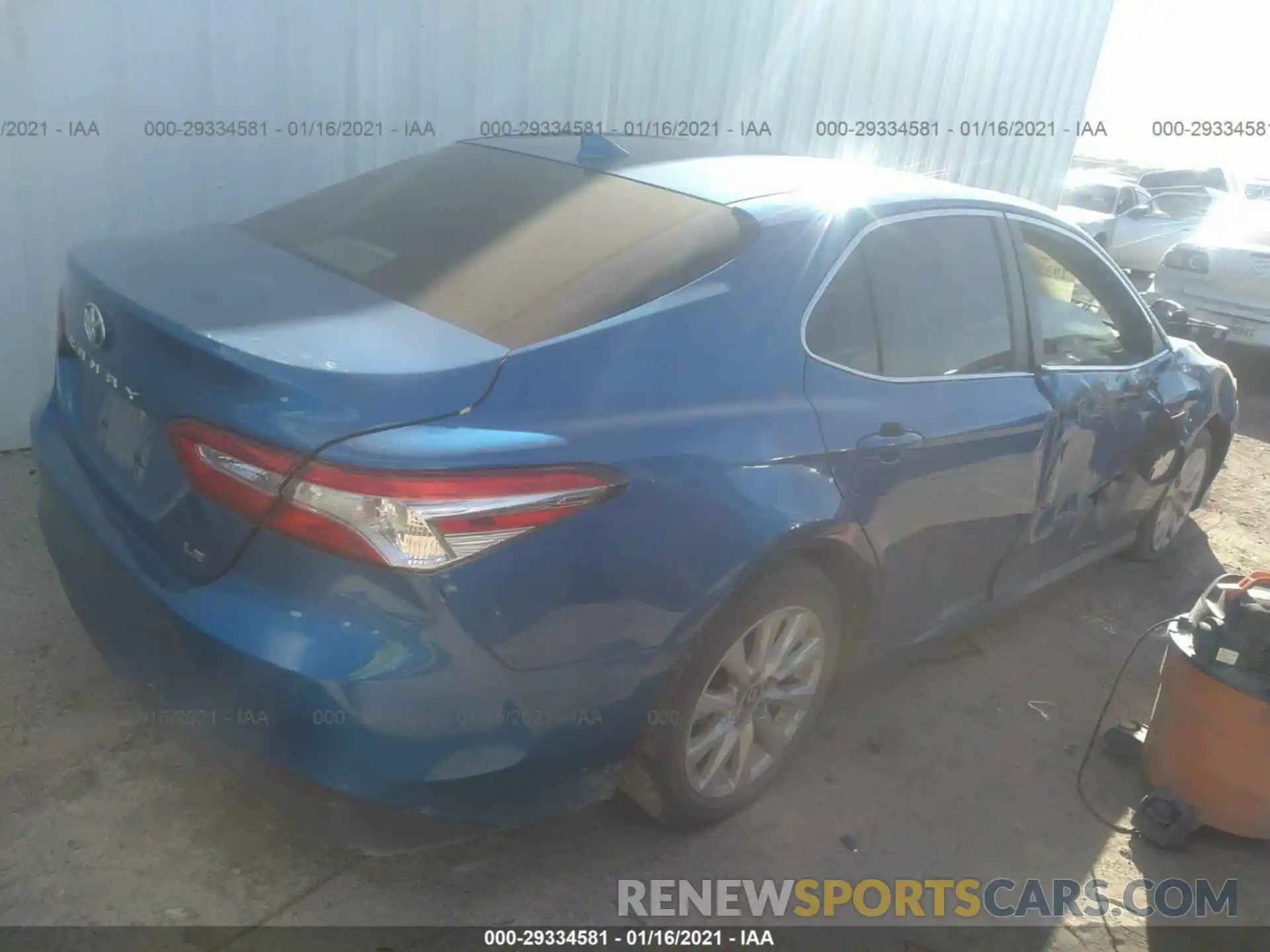 4 Photograph of a damaged car 4T1B11HK7KU281741 TOYOTA CAMRY 2019