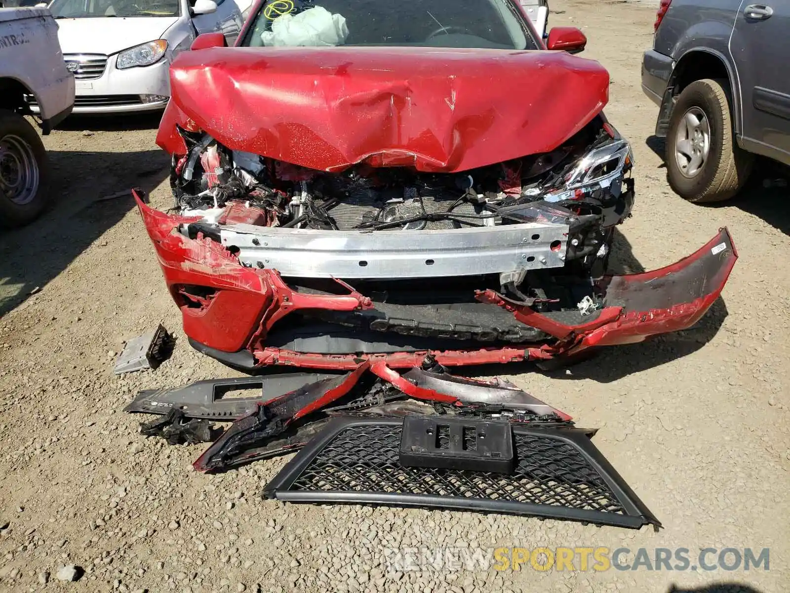 9 Photograph of a damaged car 4T1B11HK7KU281934 TOYOTA CAMRY 2019