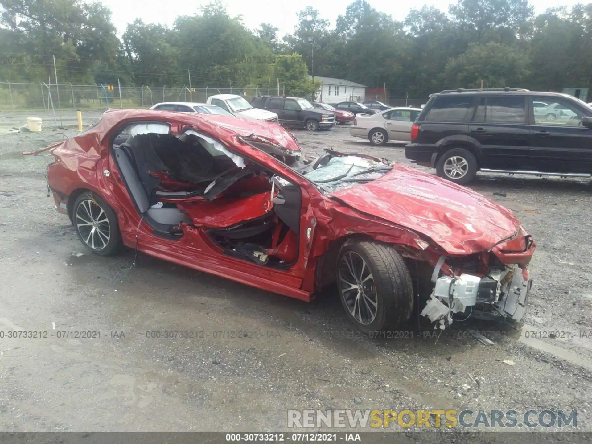 1 Photograph of a damaged car 4T1B11HK7KU282646 TOYOTA CAMRY 2019