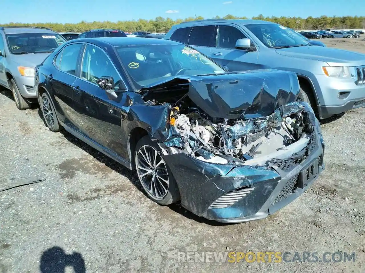 1 Photograph of a damaged car 4T1B11HK7KU284980 TOYOTA CAMRY 2019