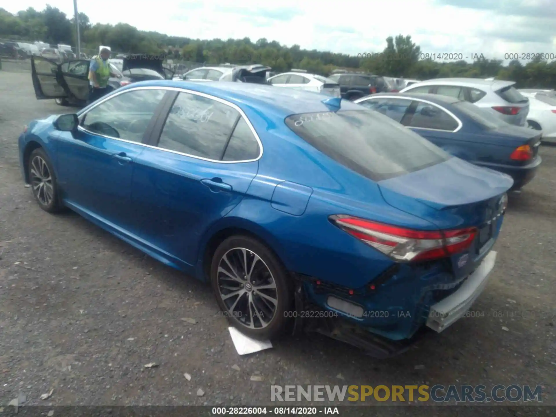 3 Photograph of a damaged car 4T1B11HK7KU288480 TOYOTA CAMRY 2019