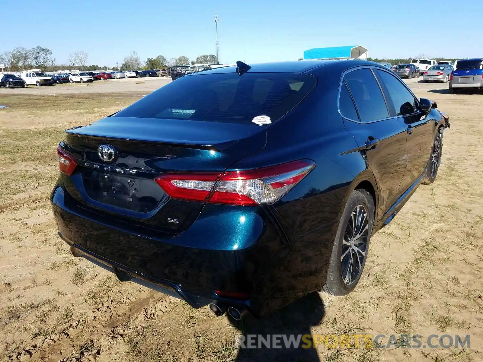 4 Photograph of a damaged car 4T1B11HK7KU289404 TOYOTA CAMRY 2019