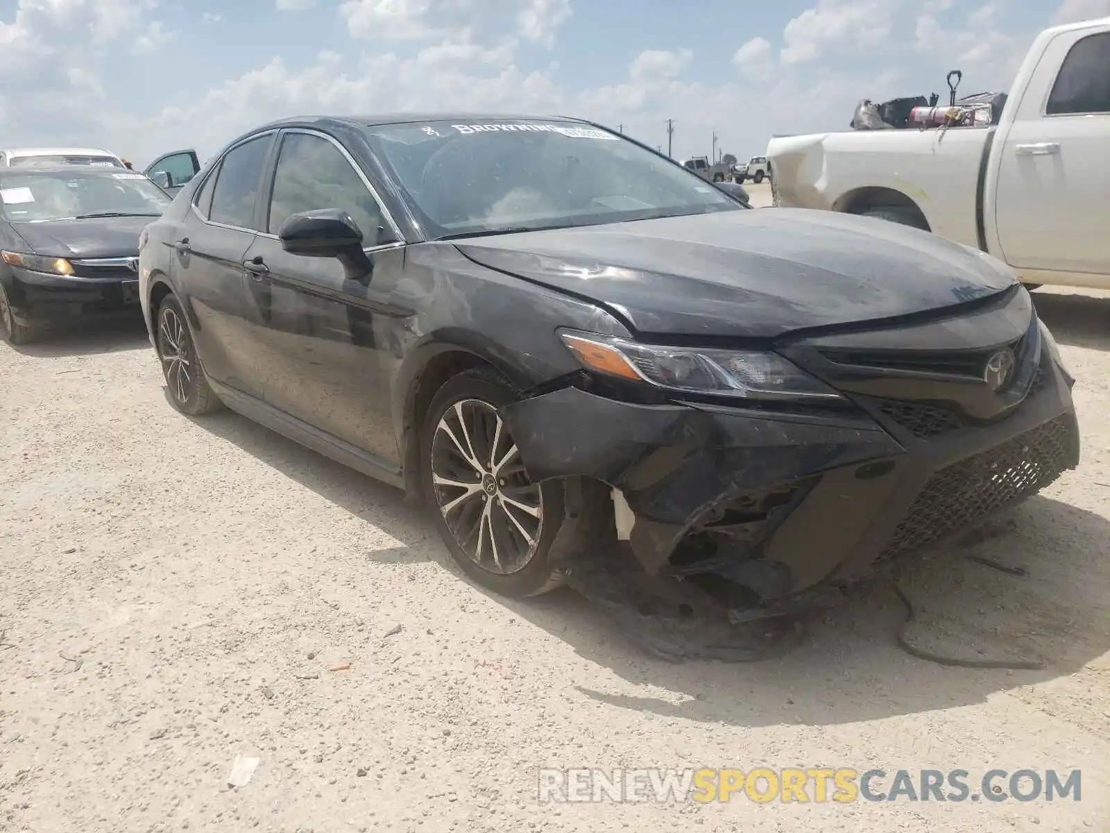 1 Photograph of a damaged car 4T1B11HK7KU292741 TOYOTA CAMRY 2019