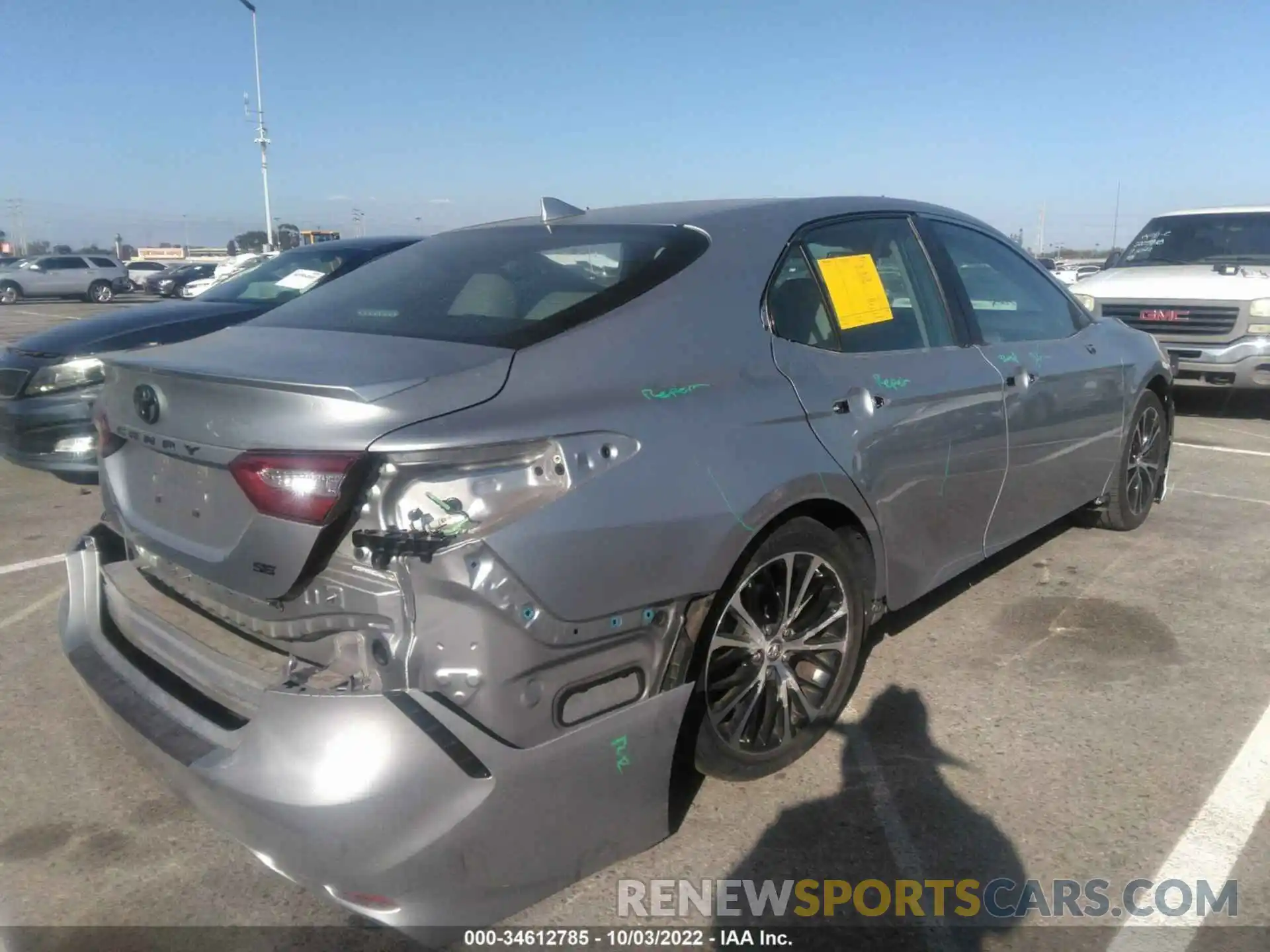 4 Photograph of a damaged car 4T1B11HK7KU297051 TOYOTA CAMRY 2019