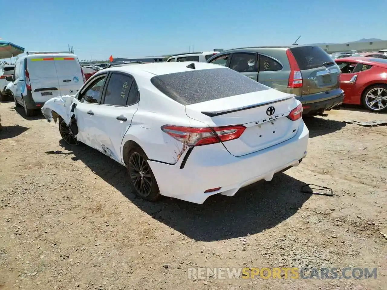 3 Photograph of a damaged car 4T1B11HK7KU298152 TOYOTA CAMRY 2019