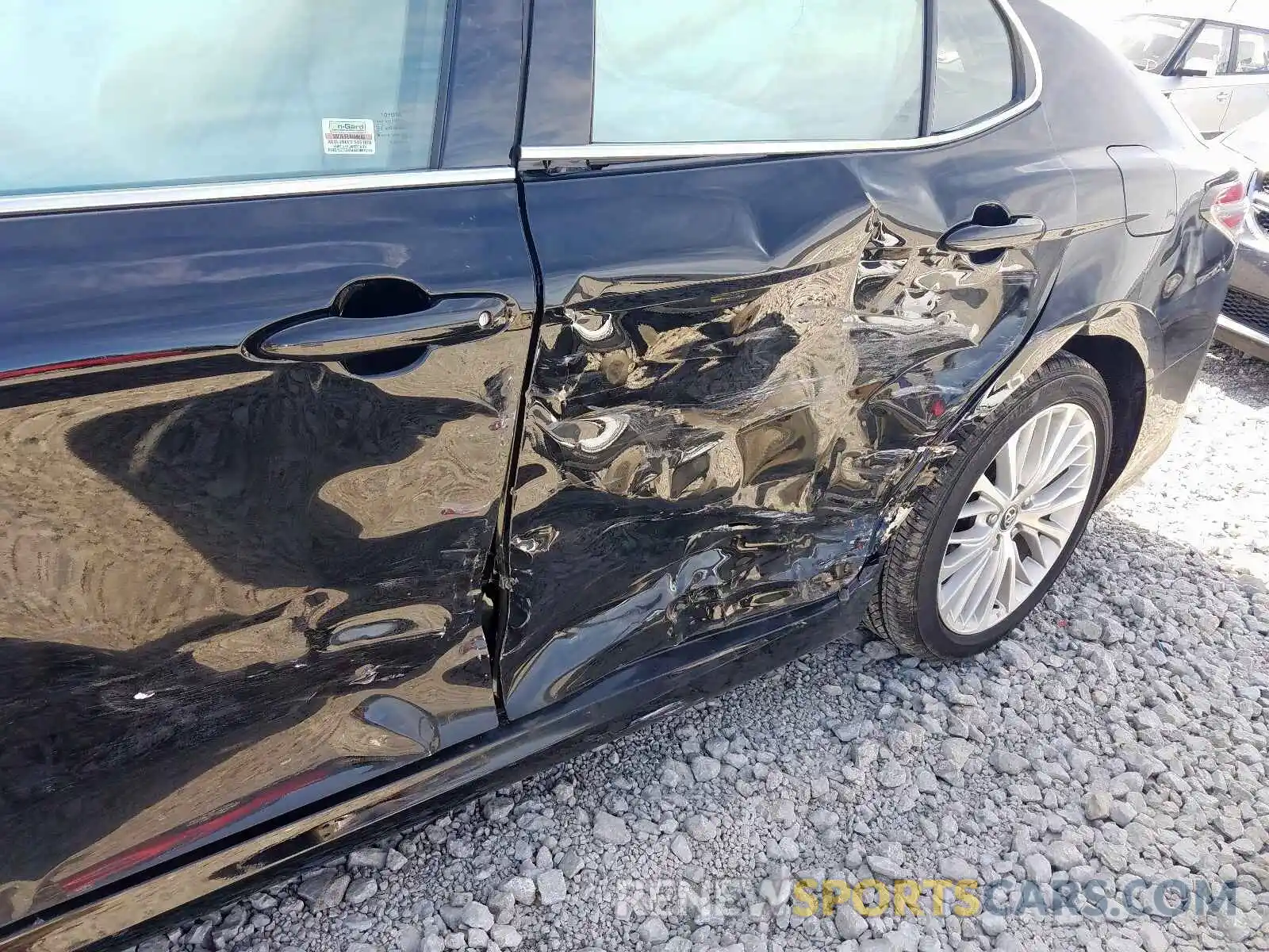 9 Фотография поврежденного автомобиля 4T1B11HK7KU299480 TOYOTA CAMRY 2019