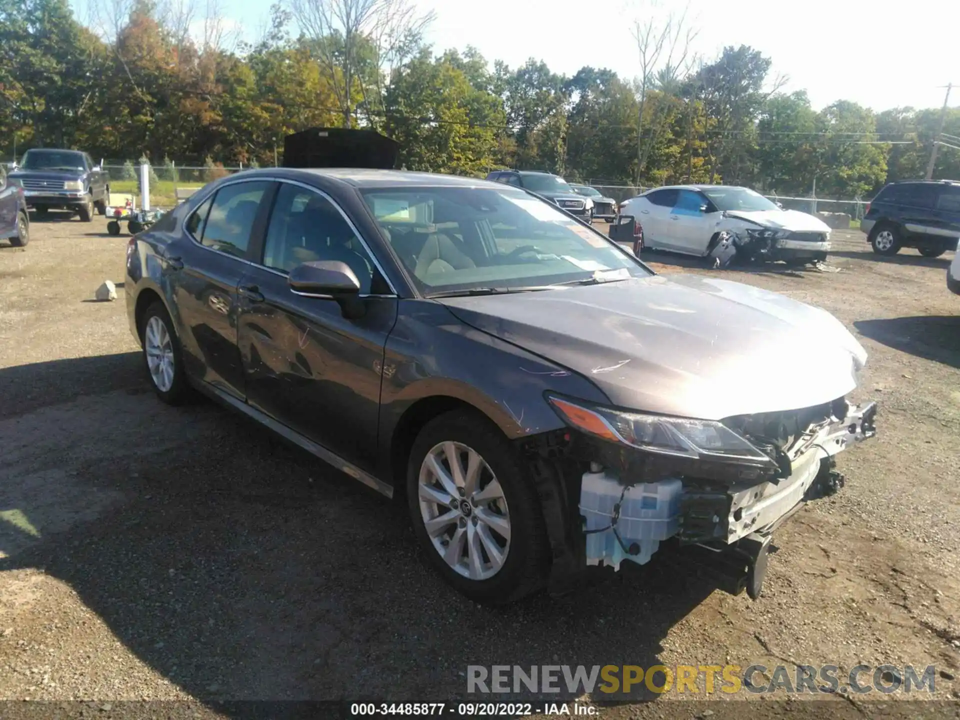 1 Photograph of a damaged car 4T1B11HK7KU679130 TOYOTA CAMRY 2019