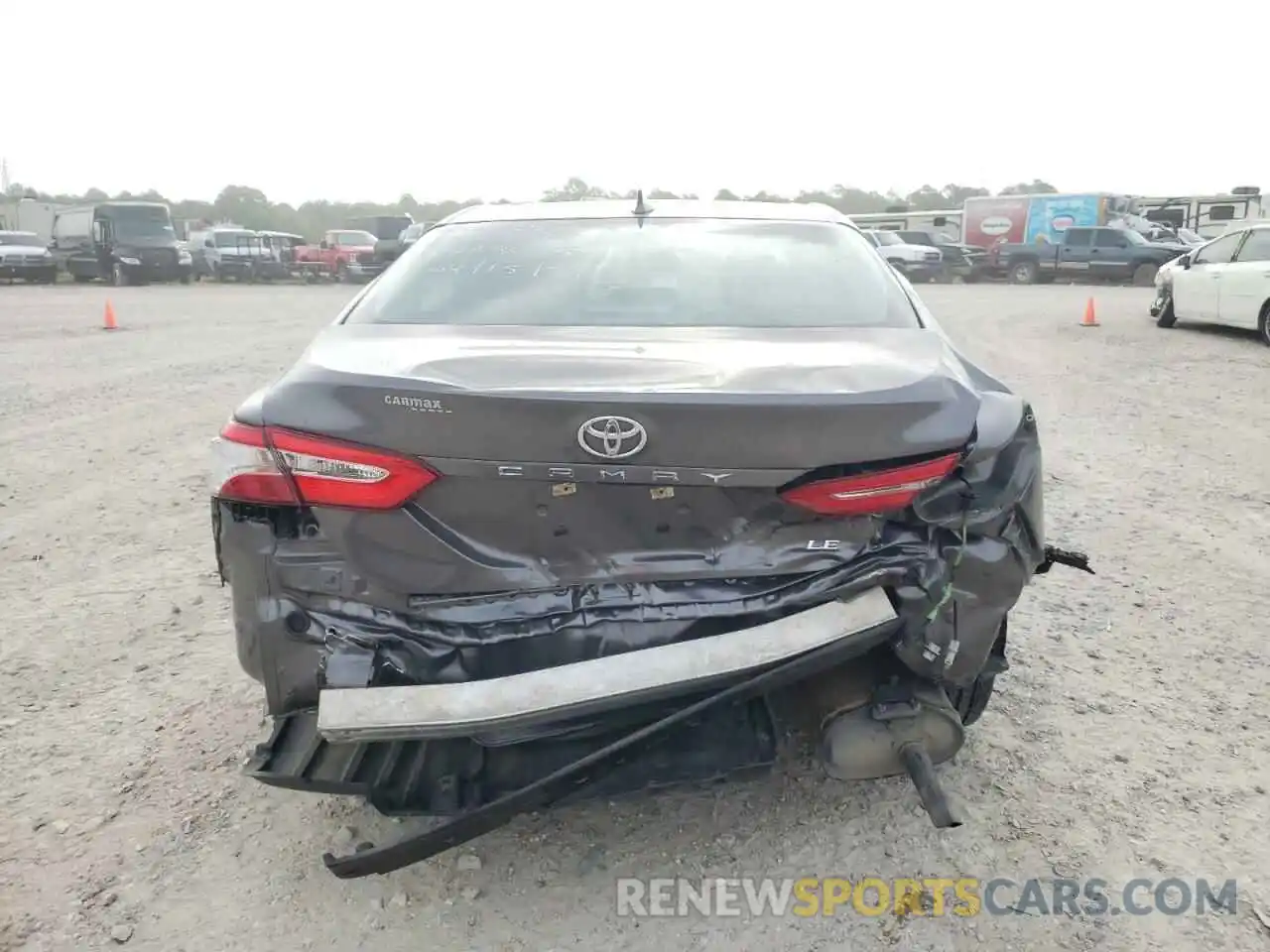 9 Photograph of a damaged car 4T1B11HK7KU679435 TOYOTA CAMRY 2019