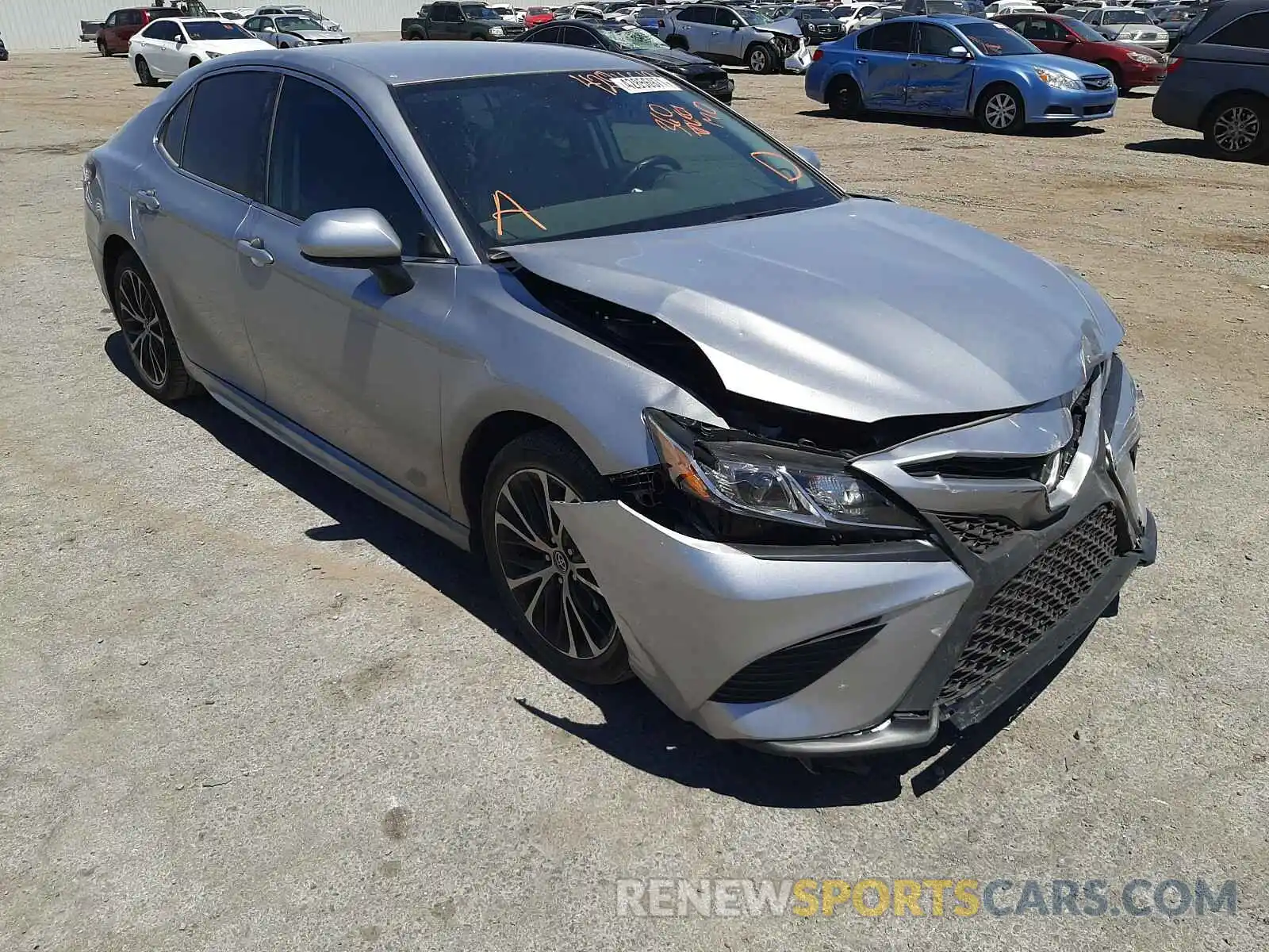 1 Photograph of a damaged car 4T1B11HK7KU680293 TOYOTA CAMRY 2019