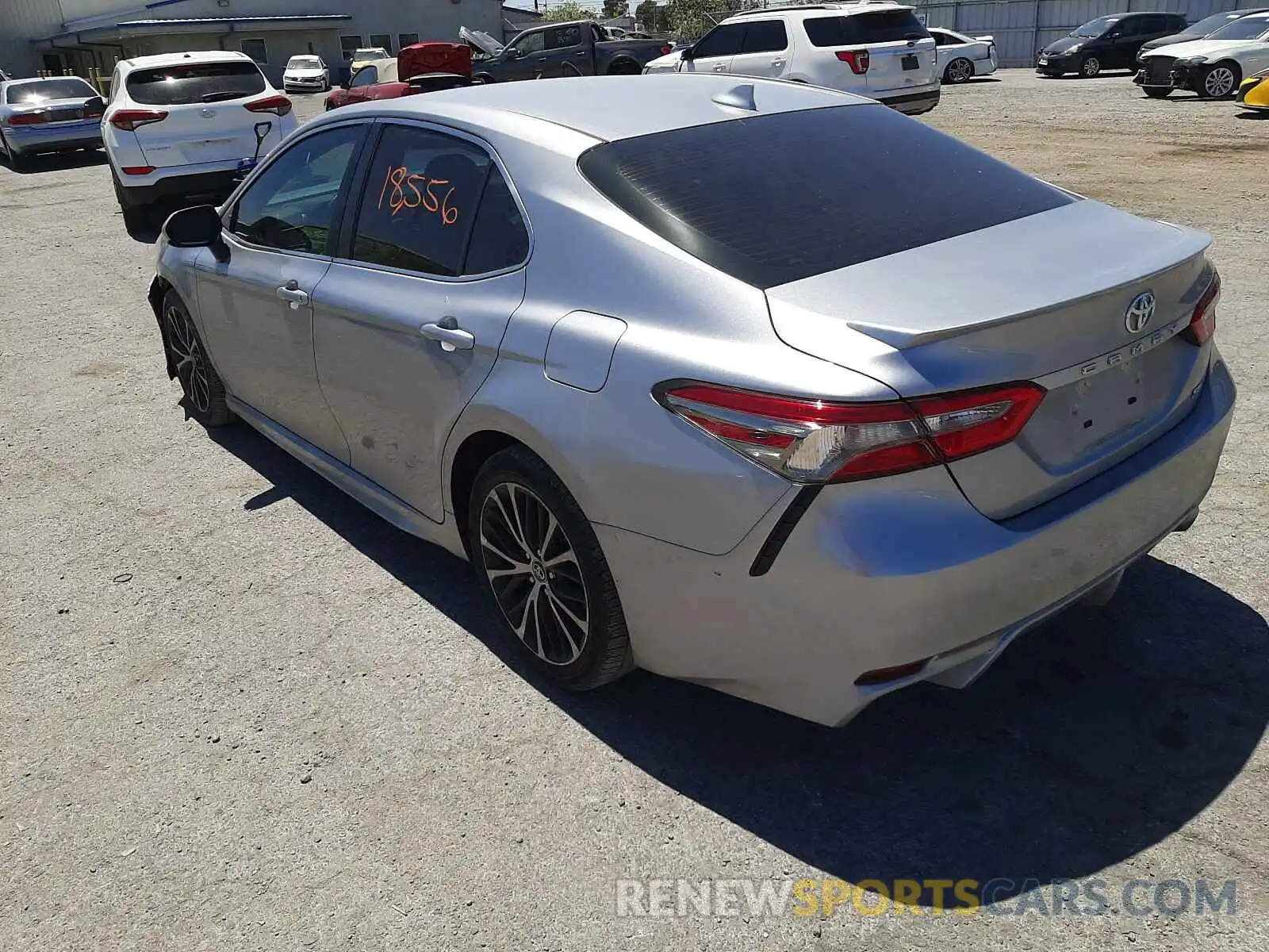 3 Photograph of a damaged car 4T1B11HK7KU680293 TOYOTA CAMRY 2019