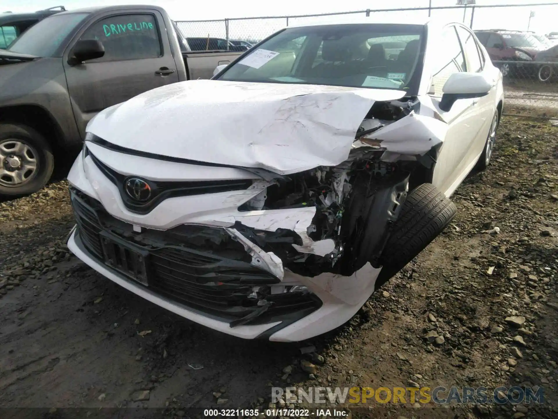 6 Photograph of a damaged car 4T1B11HK7KU680889 TOYOTA CAMRY 2019