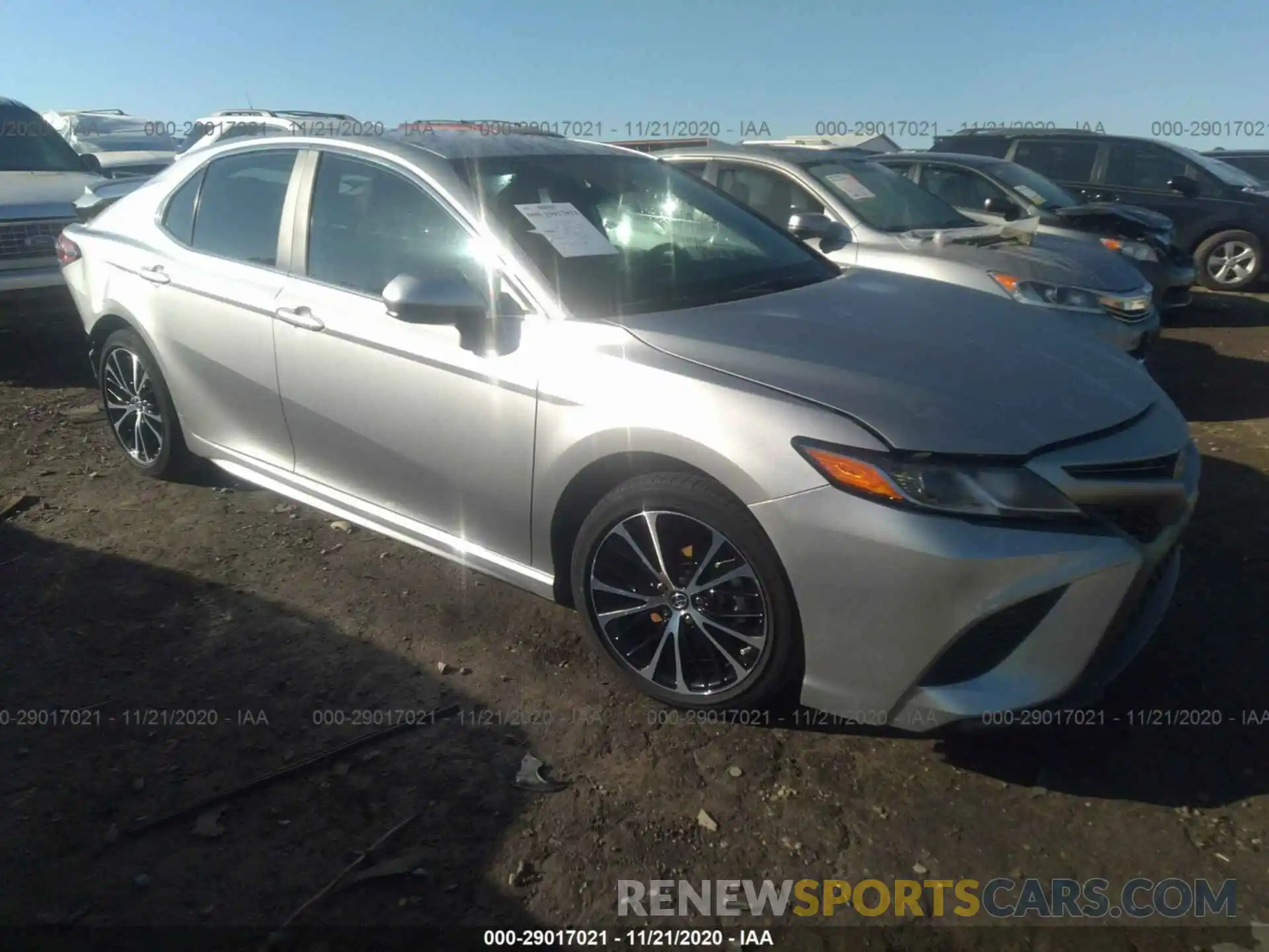 1 Photograph of a damaged car 4T1B11HK7KU683176 TOYOTA CAMRY 2019