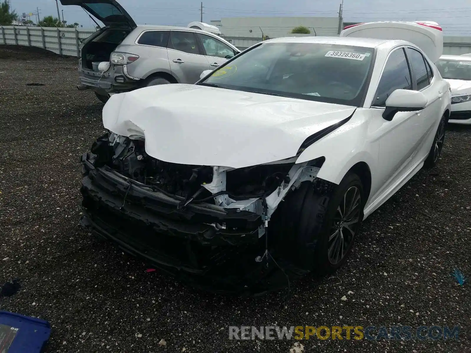 2 Photograph of a damaged car 4T1B11HK7KU683338 TOYOTA CAMRY 2019