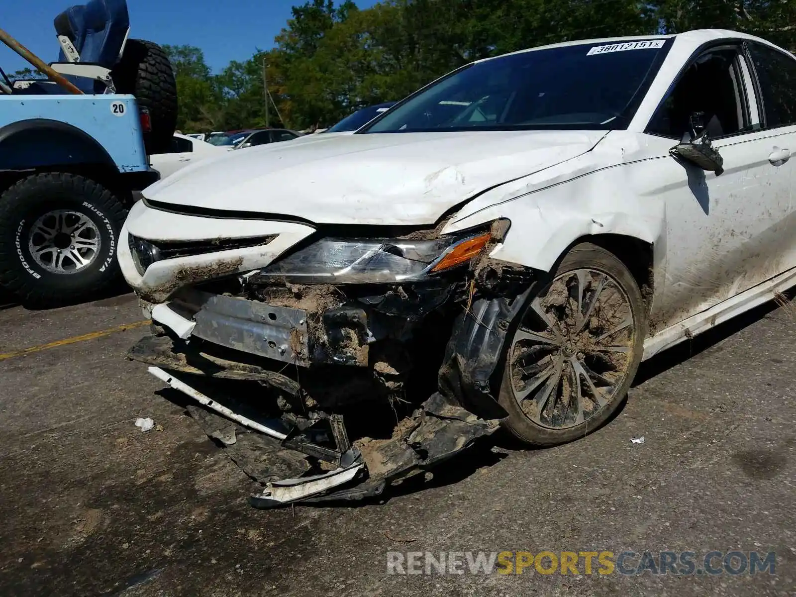 9 Photograph of a damaged car 4T1B11HK7KU683436 TOYOTA CAMRY 2019