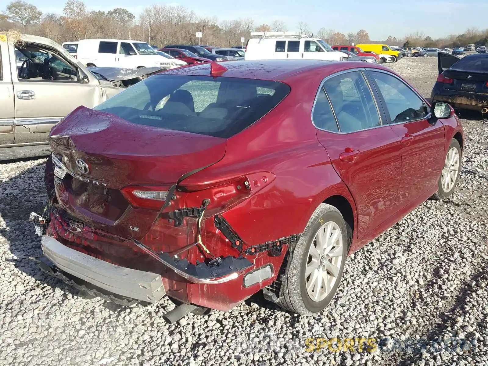 4 Photograph of a damaged car 4T1B11HK7KU684795 TOYOTA CAMRY 2019