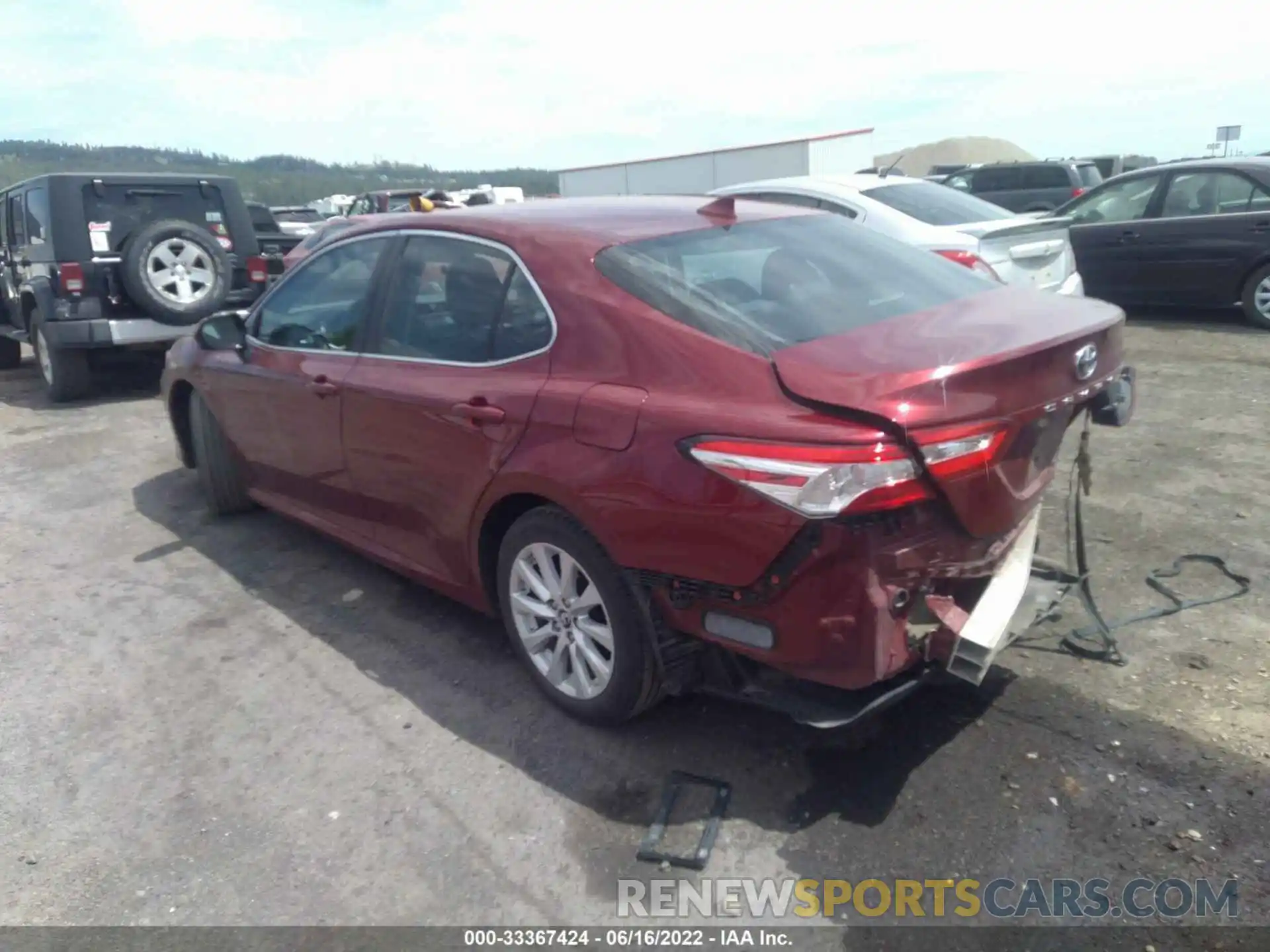 3 Photograph of a damaged car 4T1B11HK7KU685641 TOYOTA CAMRY 2019