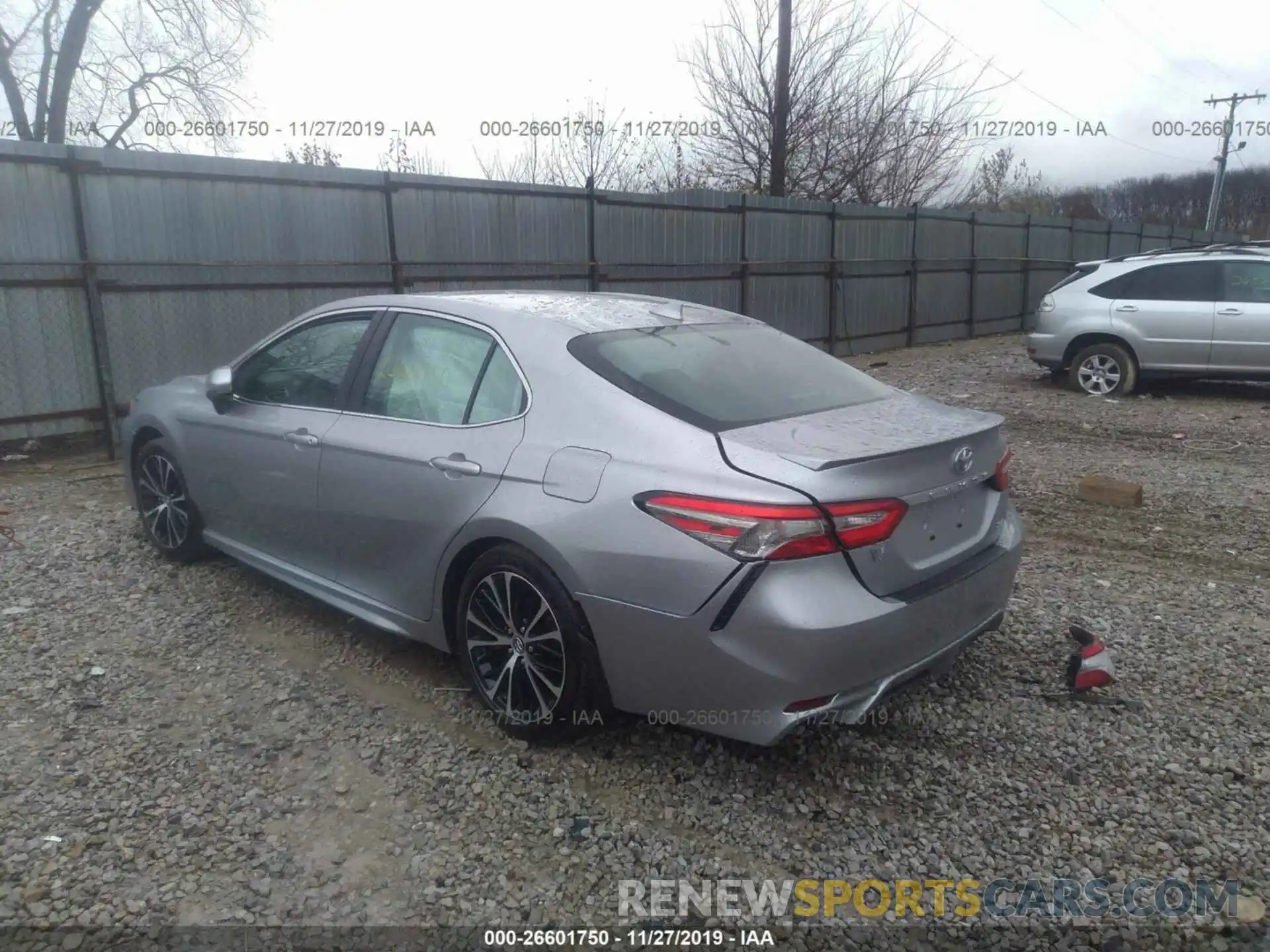 3 Photograph of a damaged car 4T1B11HK7KU687471 TOYOTA CAMRY 2019