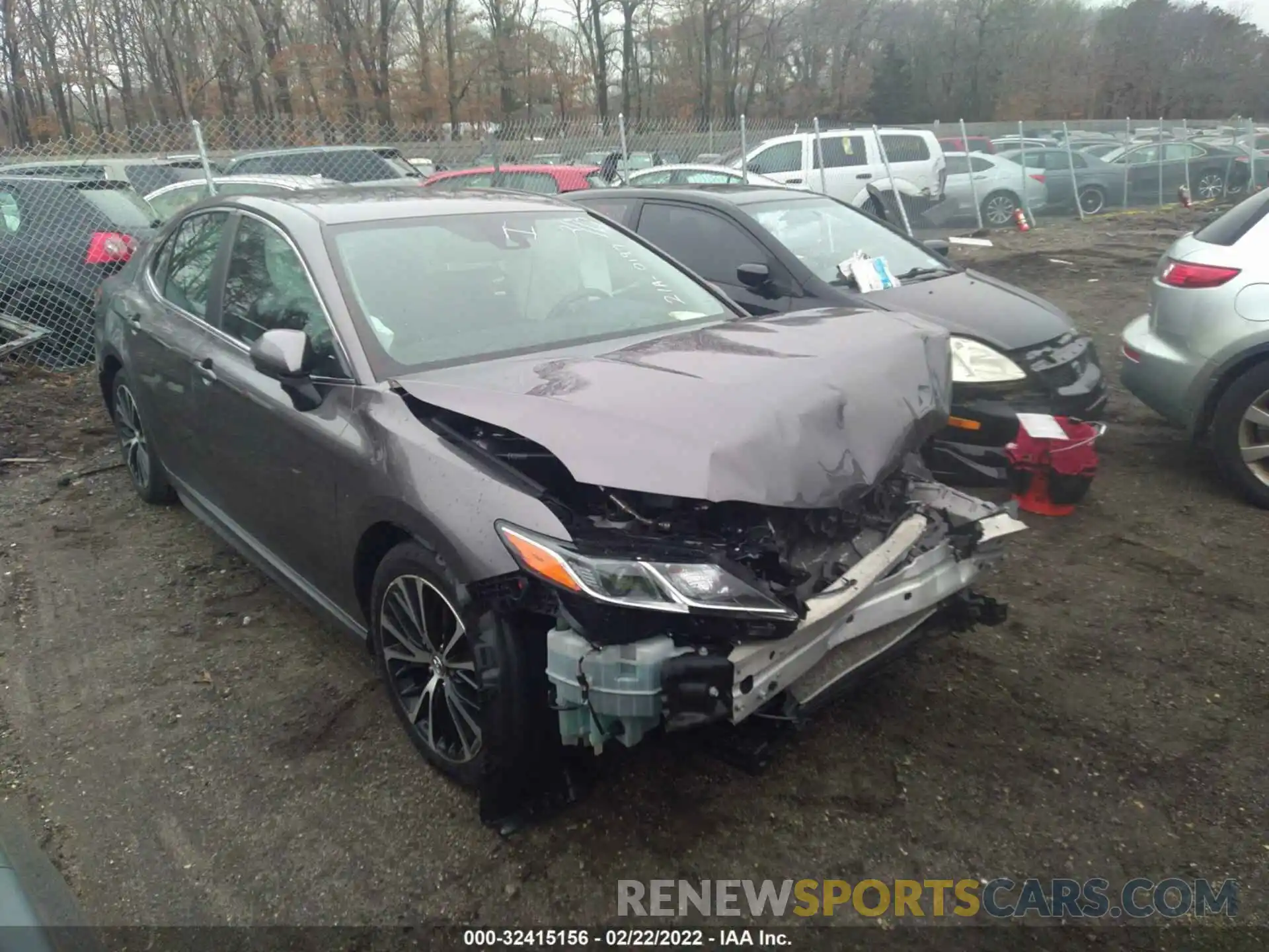 1 Photograph of a damaged car 4T1B11HK7KU687762 TOYOTA CAMRY 2019