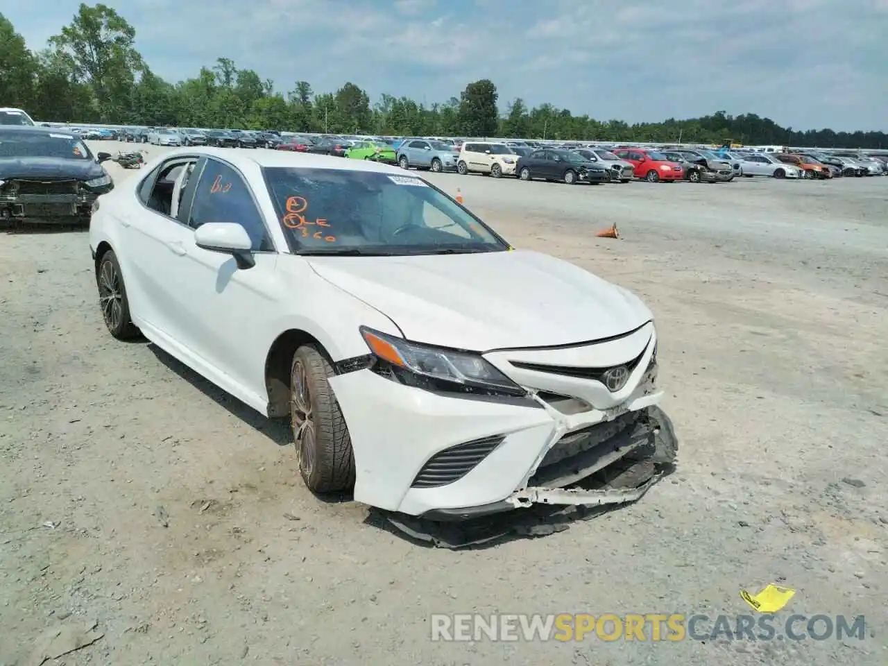 1 Photograph of a damaged car 4T1B11HK7KU687910 TOYOTA CAMRY 2019